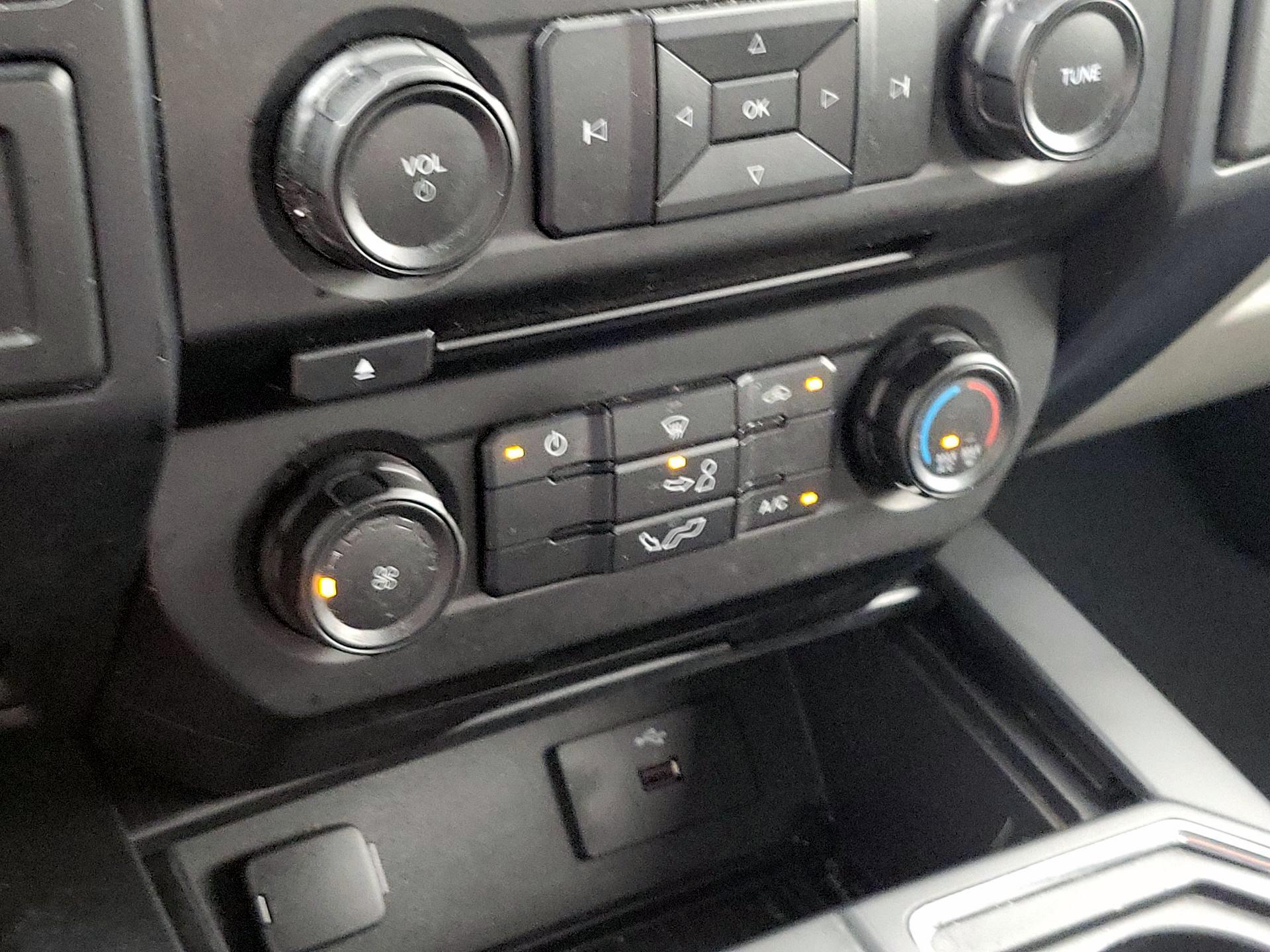 Thumbnail: 2016 Ford F-150 - 15