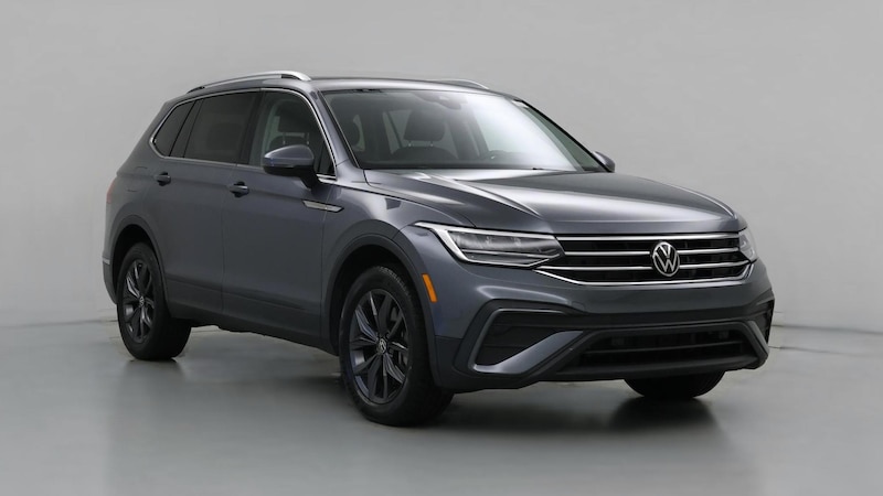 2022 Volkswagen Tiguan SE Hero Image