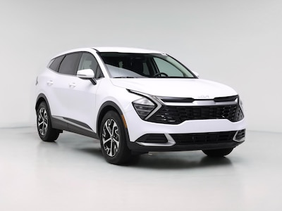 White 2024 Kia Sportage EX