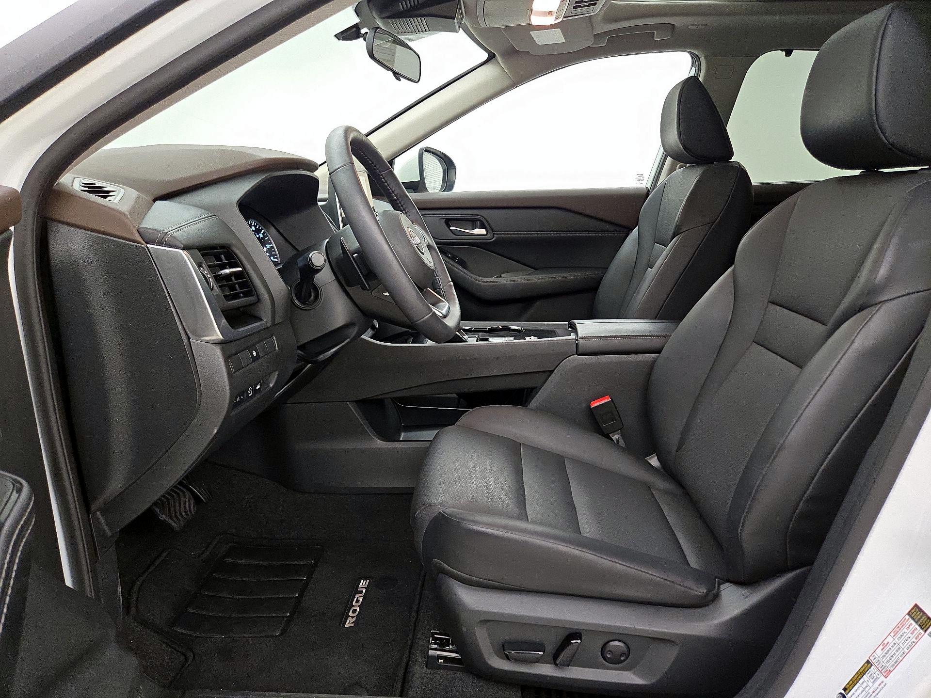 Thumbnail: 2023 Nissan Rogue - 11