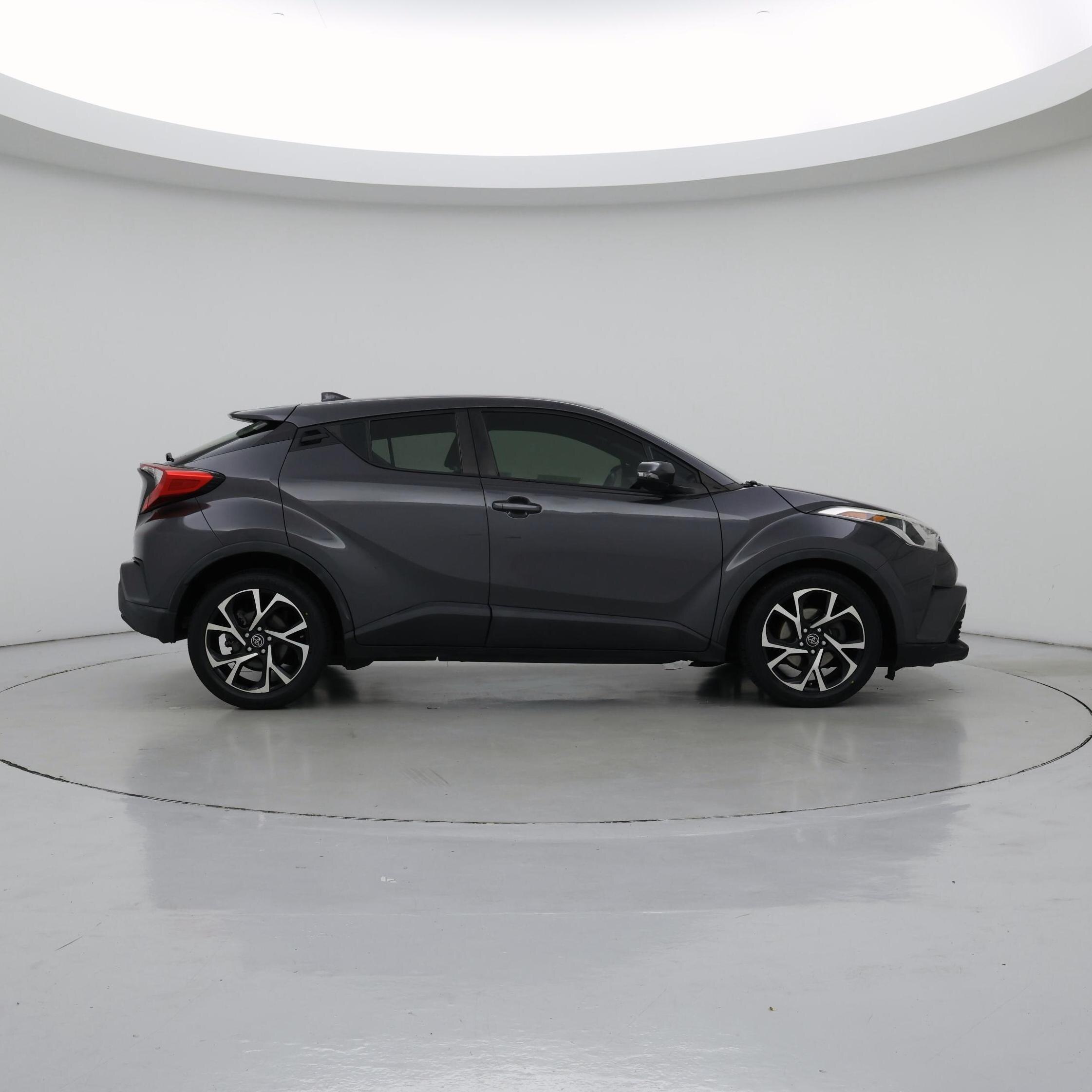 Thumbnail: 2018 Toyota C-HR - 7
