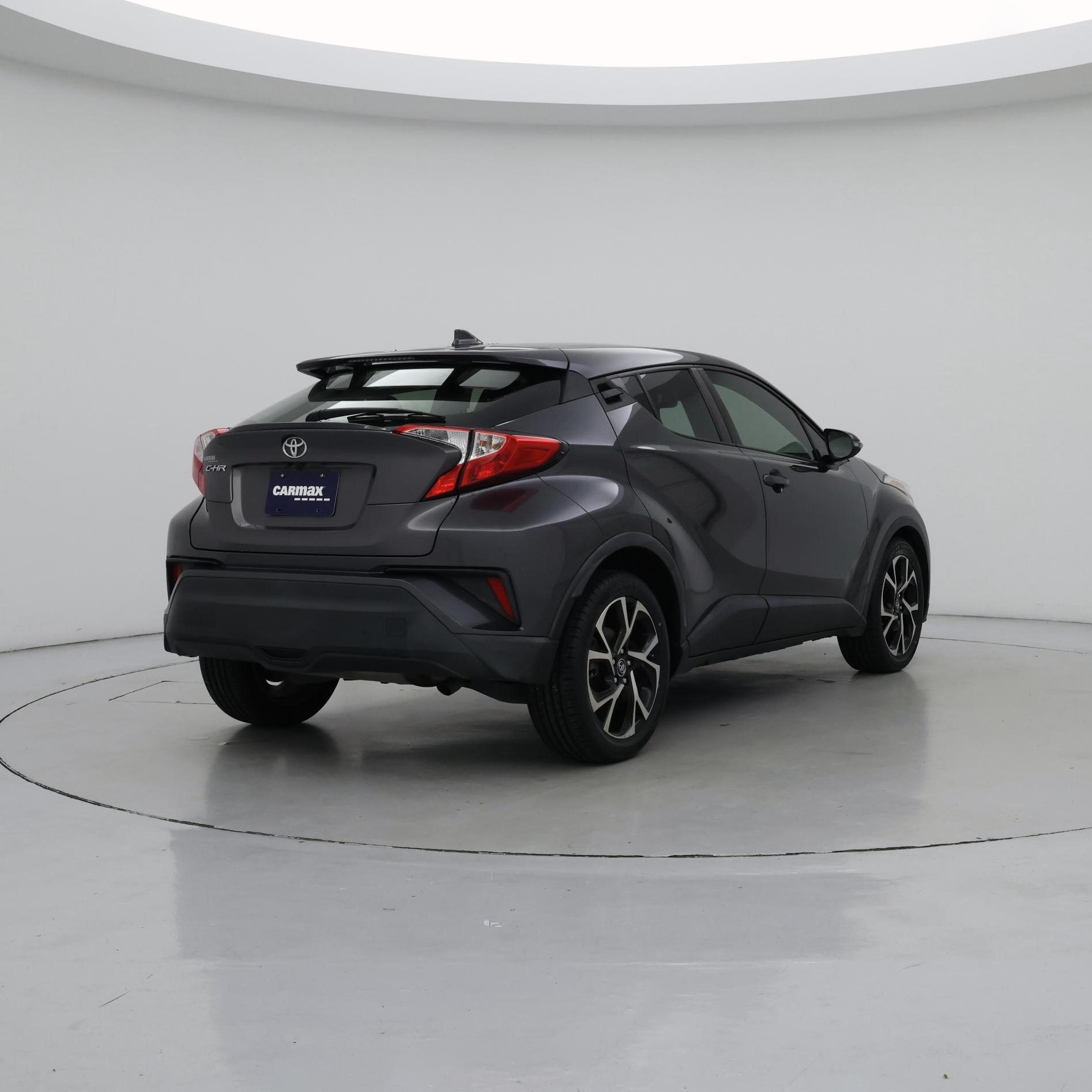 Thumbnail: 2018 Toyota C-HR - 8