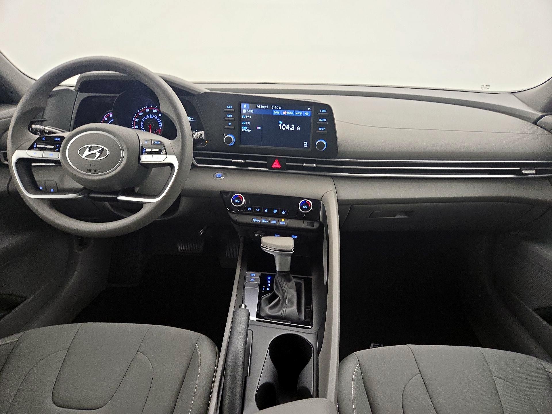 Thumbnail: 2023 Hyundai Elantra - 9