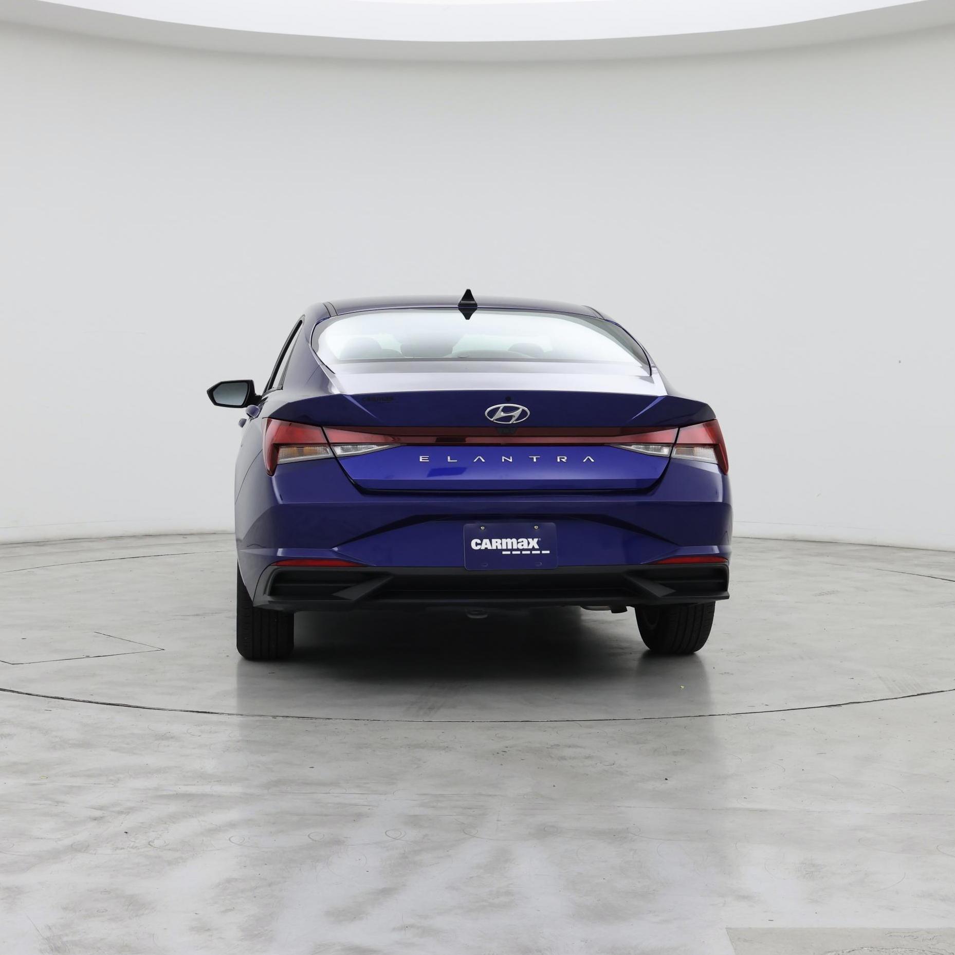 Thumbnail: 2023 Hyundai Elantra - 6