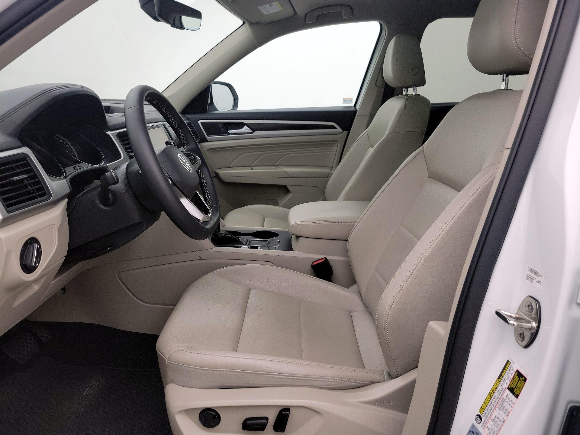 Thumbnail: 2021 Volkswagen Atlas - 11
