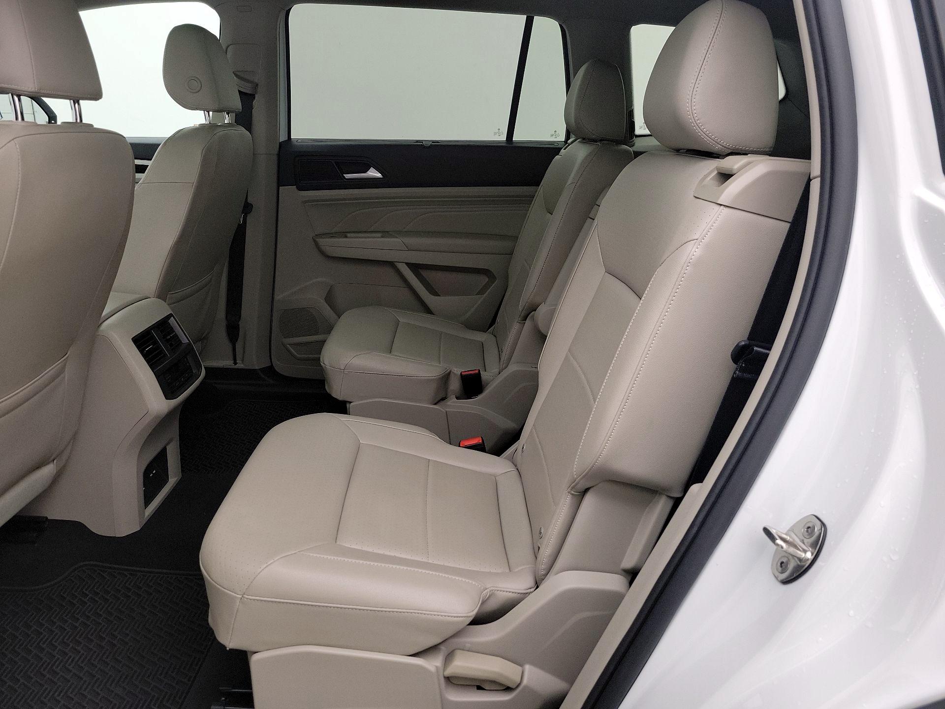 Thumbnail: 2021 Volkswagen Atlas - 20