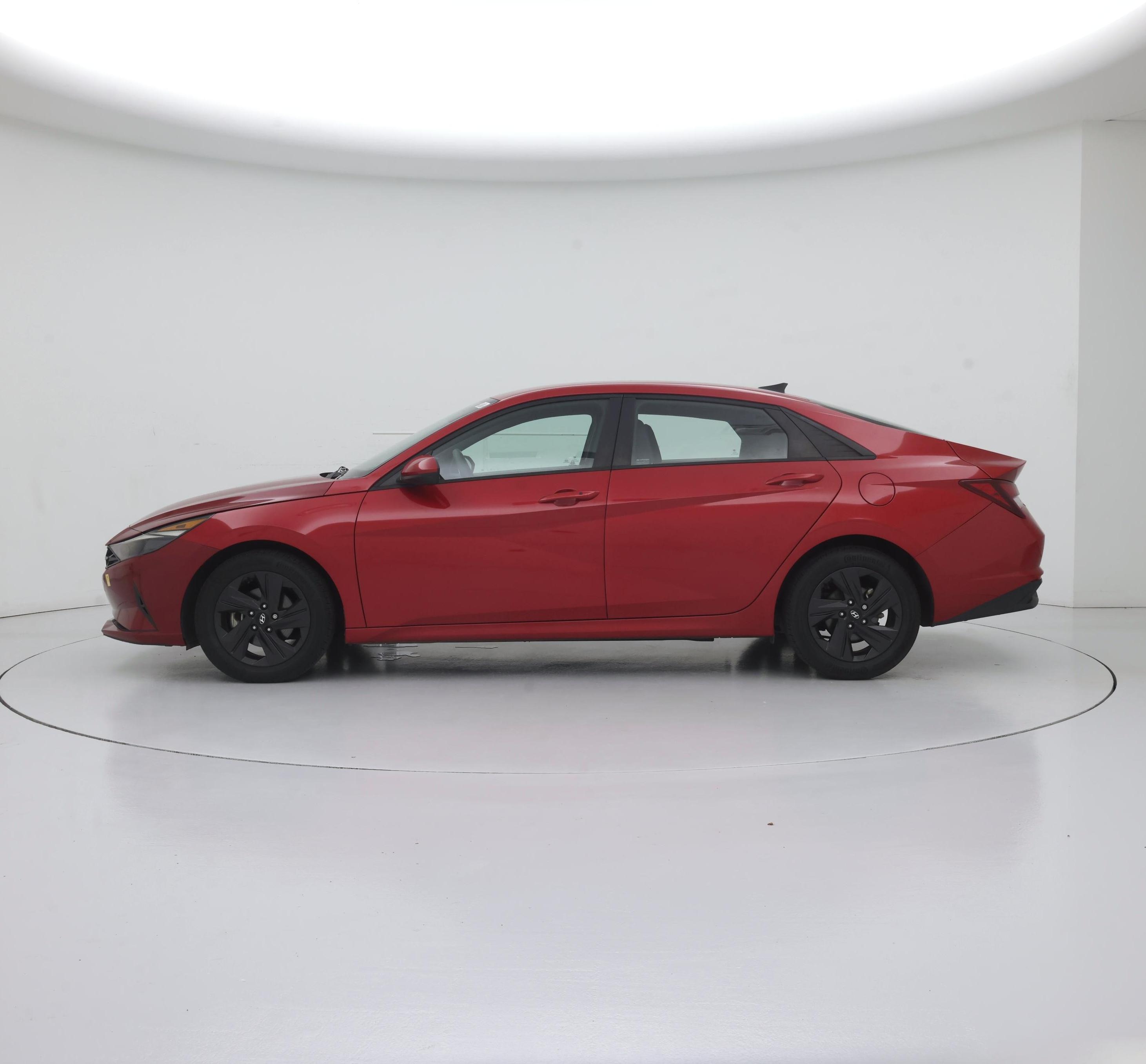 Thumbnail: 2021 Hyundai Elantra - 3