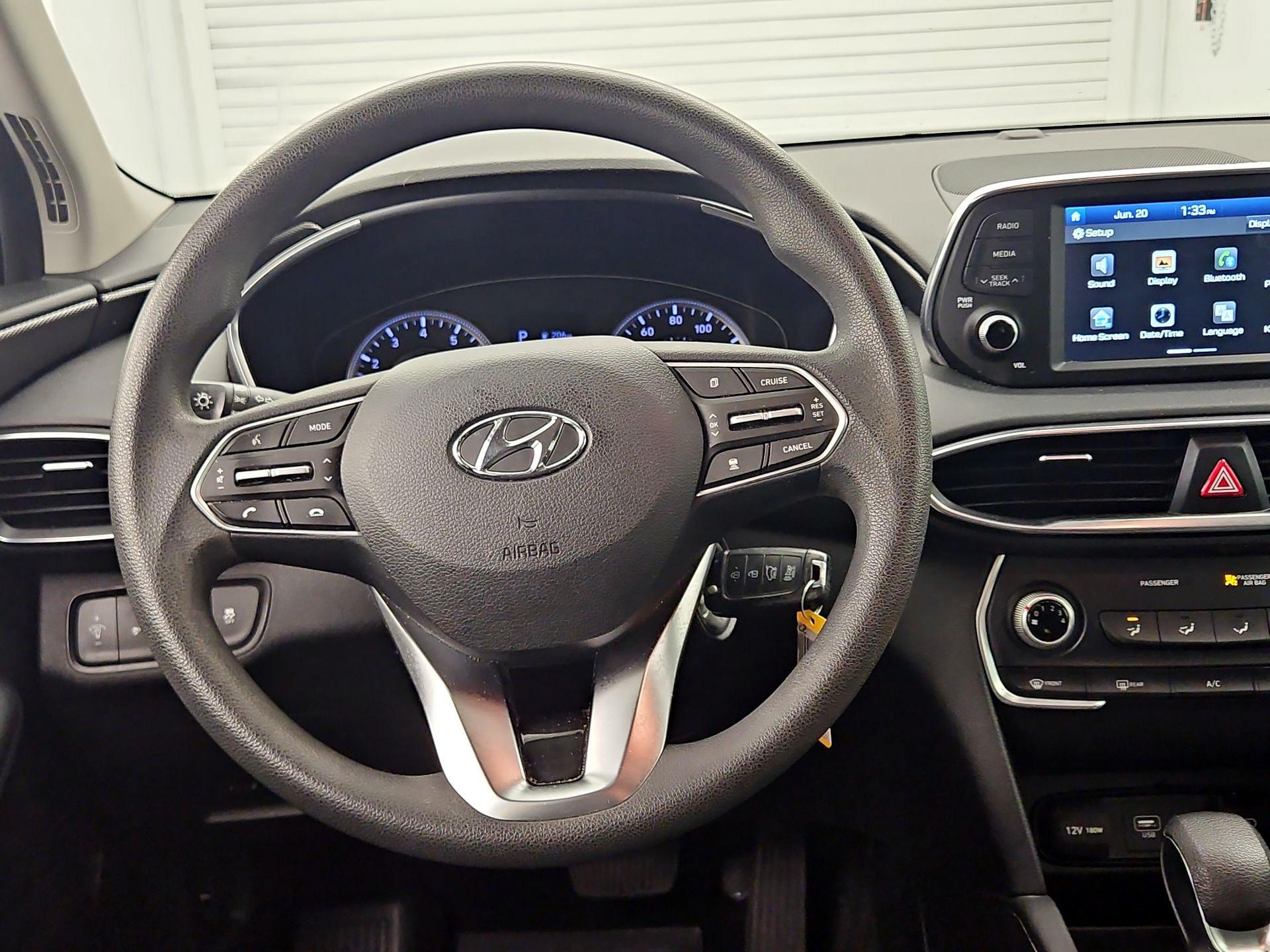 Thumbnail: 2019 Hyundai Santa Fe - 10