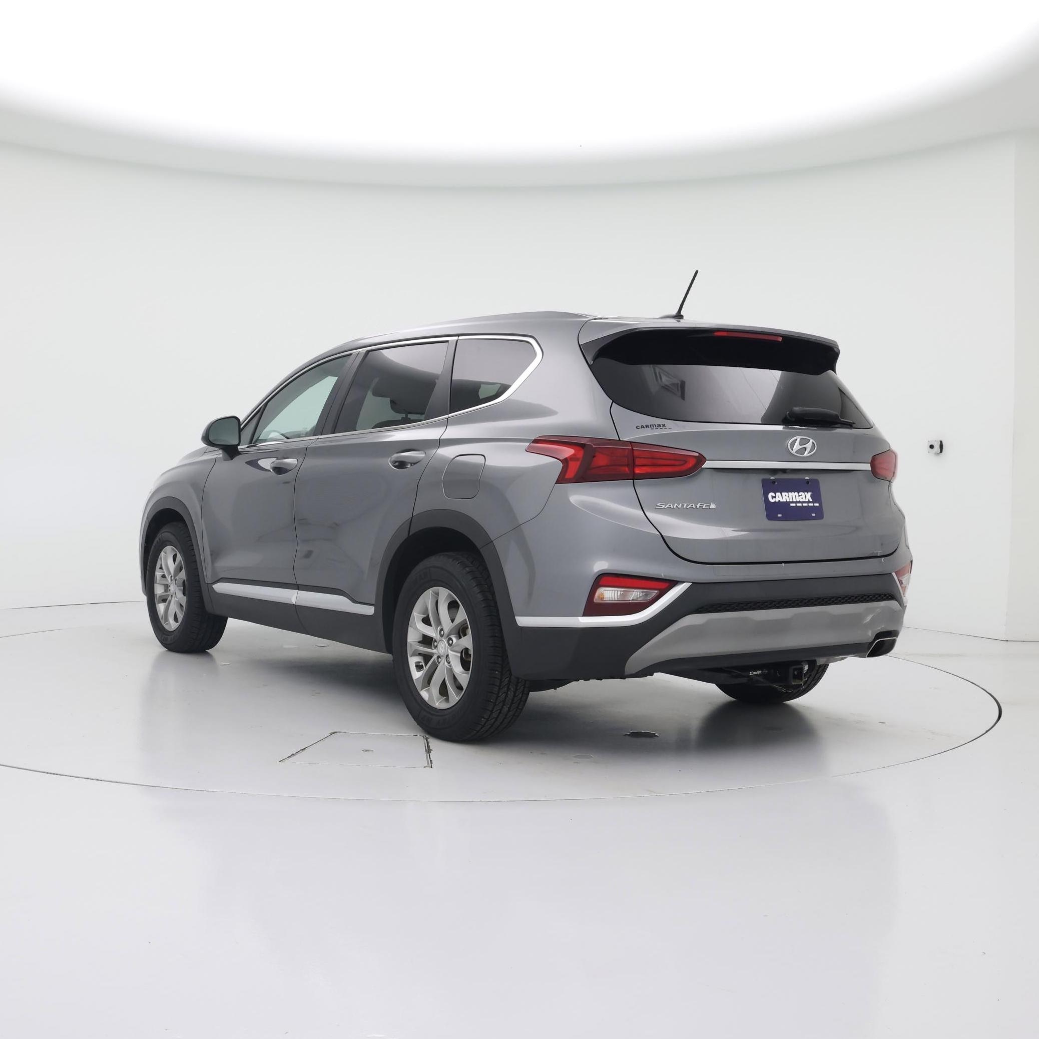 Thumbnail: 2019 Hyundai Santa Fe - 2
