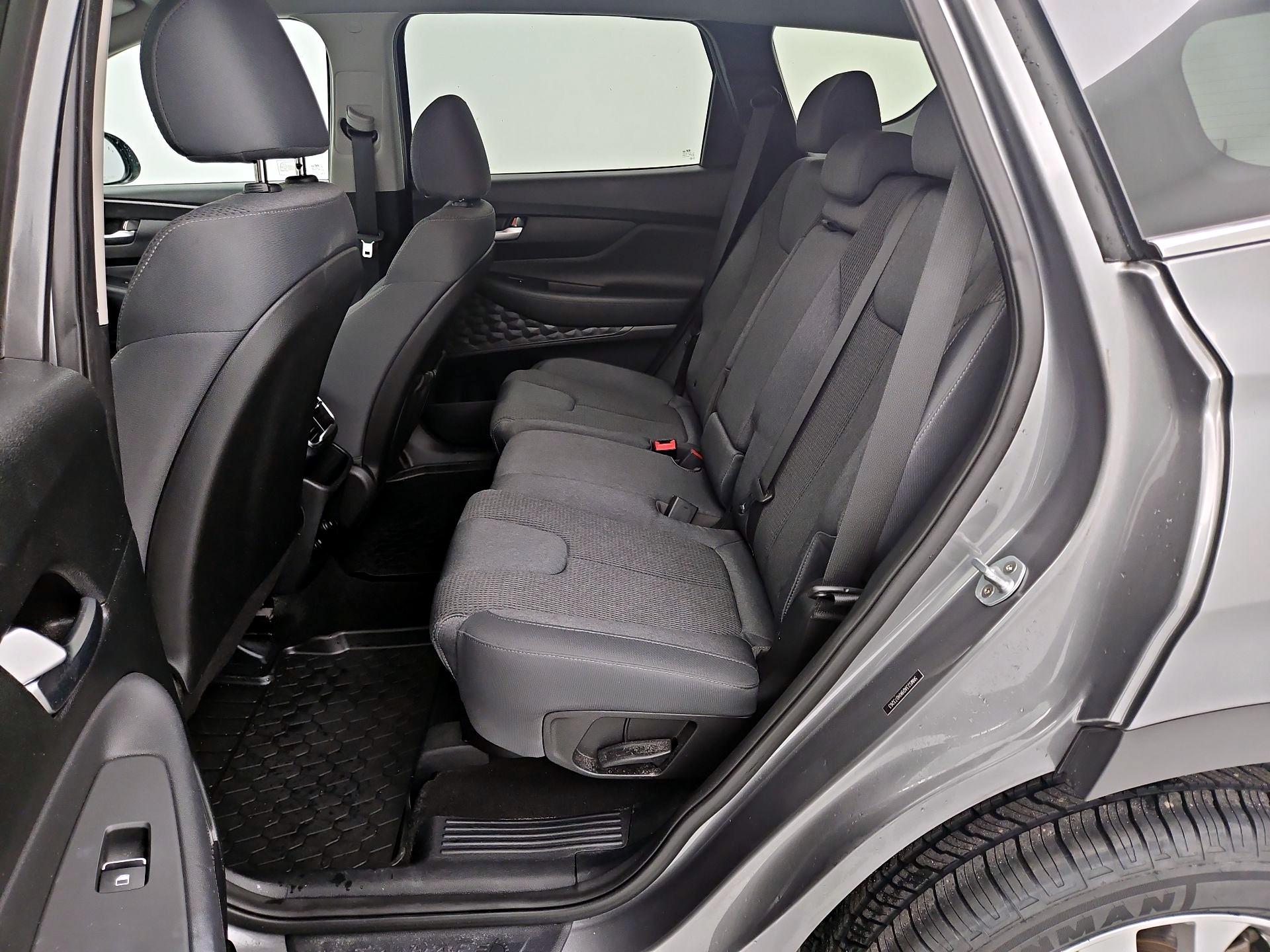 Thumbnail: 2019 Hyundai Santa Fe - 19
