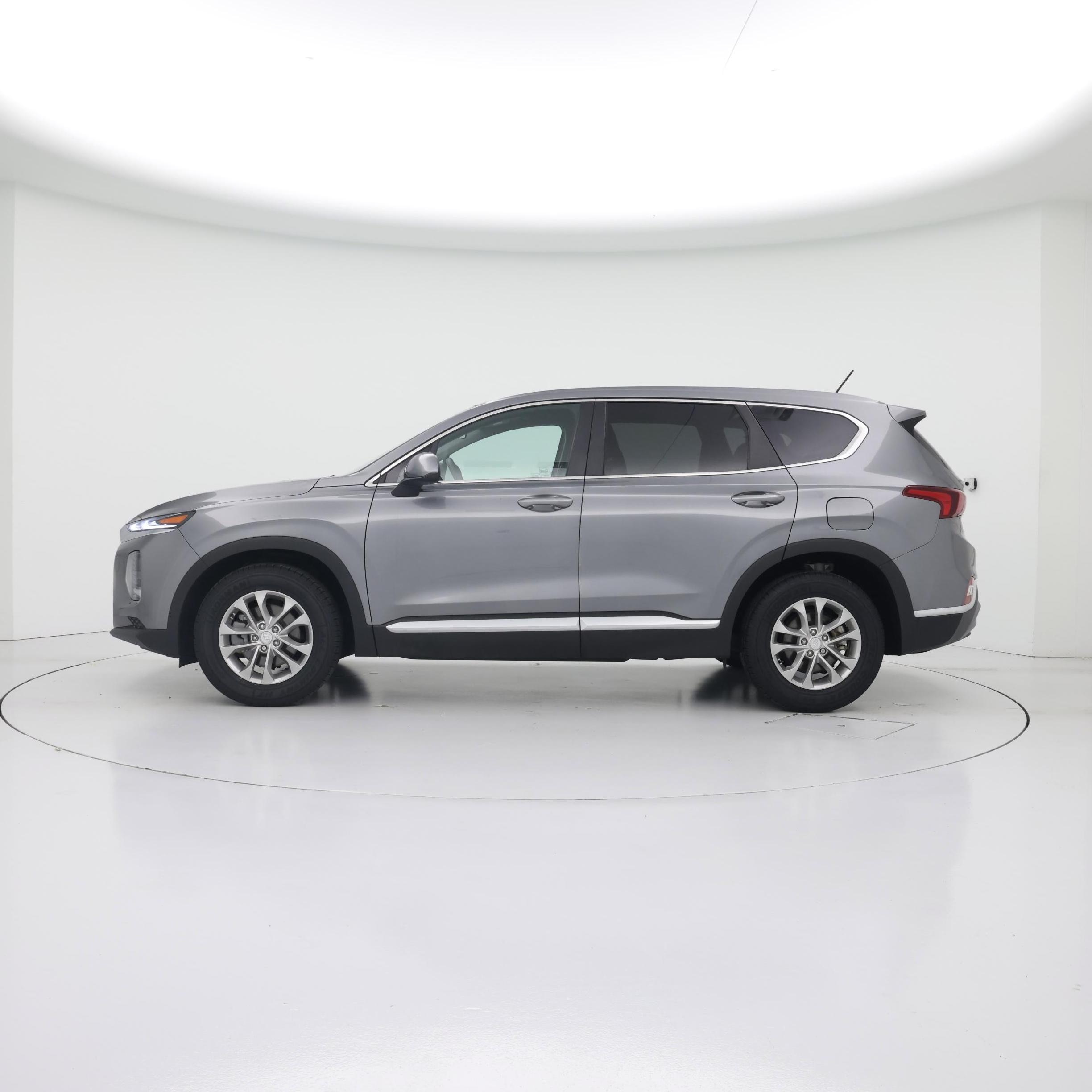 Thumbnail: 2019 Hyundai Santa Fe - 3