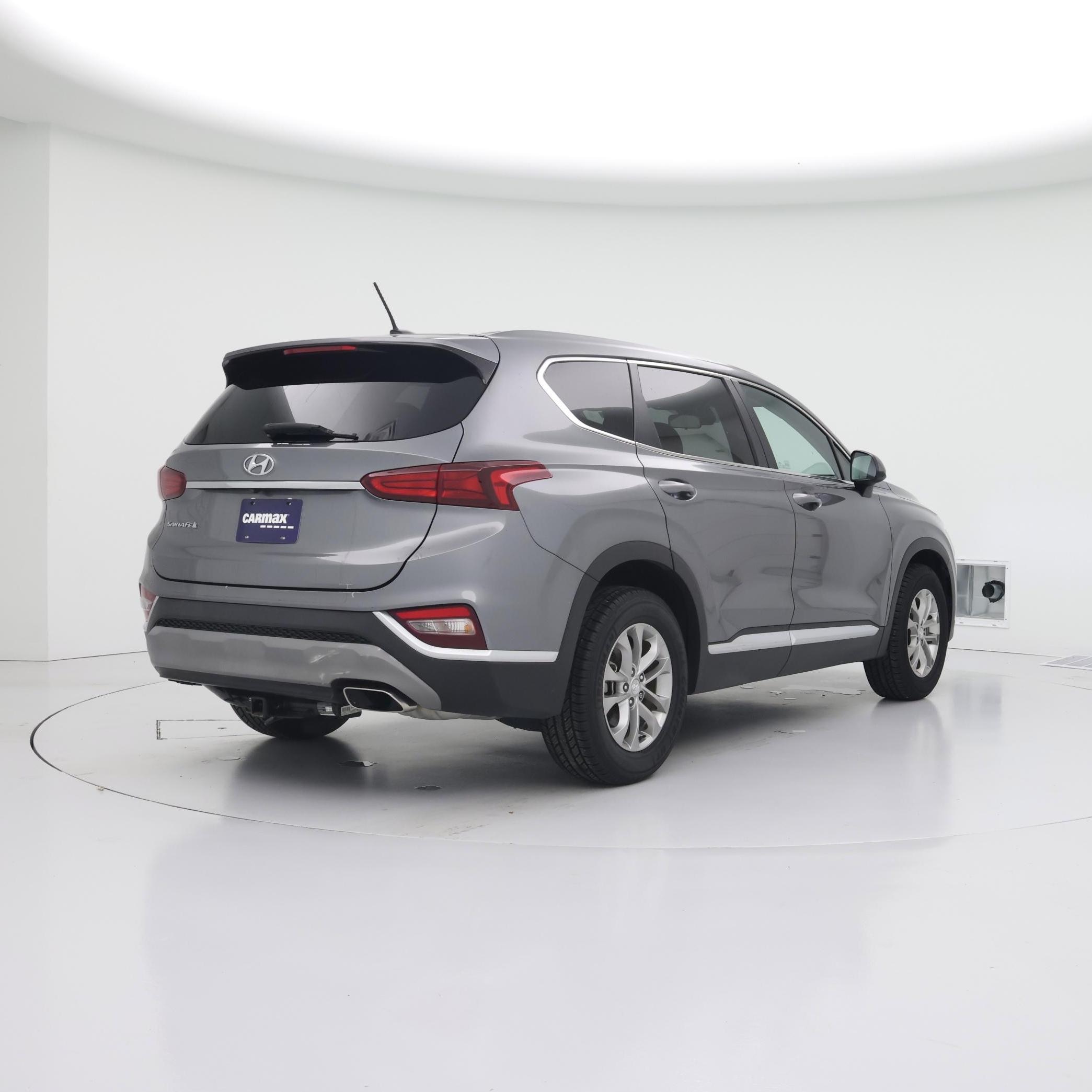 Thumbnail: 2019 Hyundai Santa Fe - 8