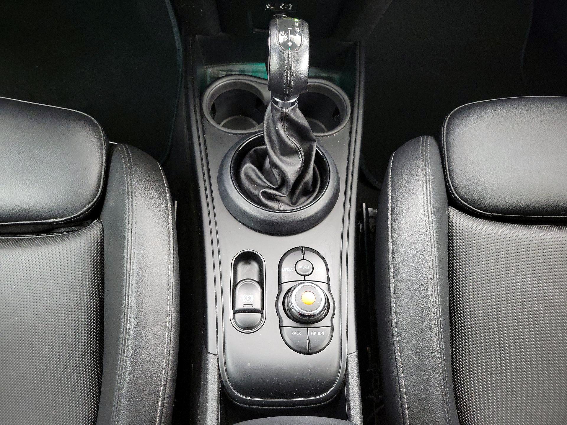 Thumbnail: 2018 MINI Cooper Countryman - 17