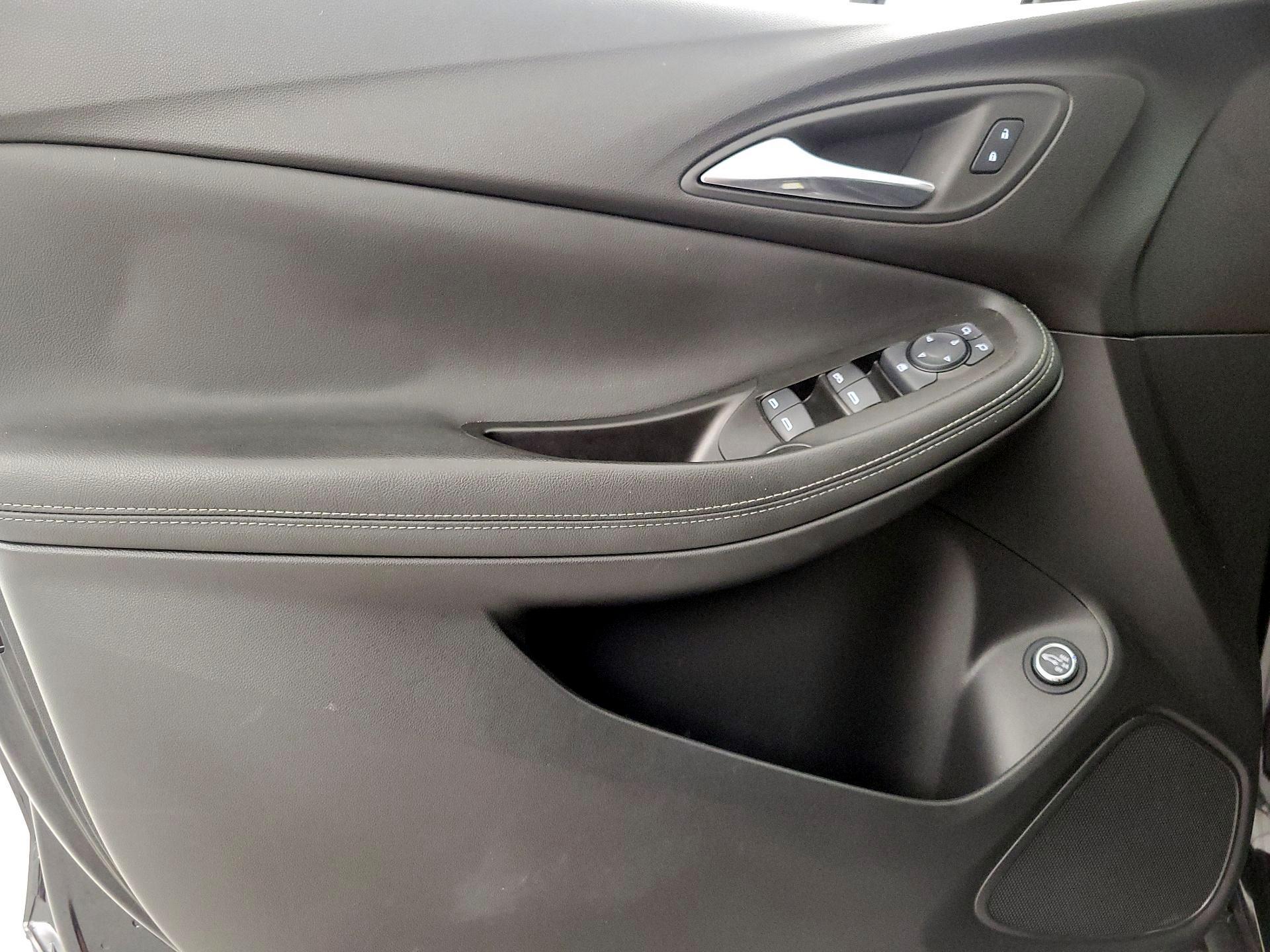 Thumbnail: 2023 Buick Encore GX - 12