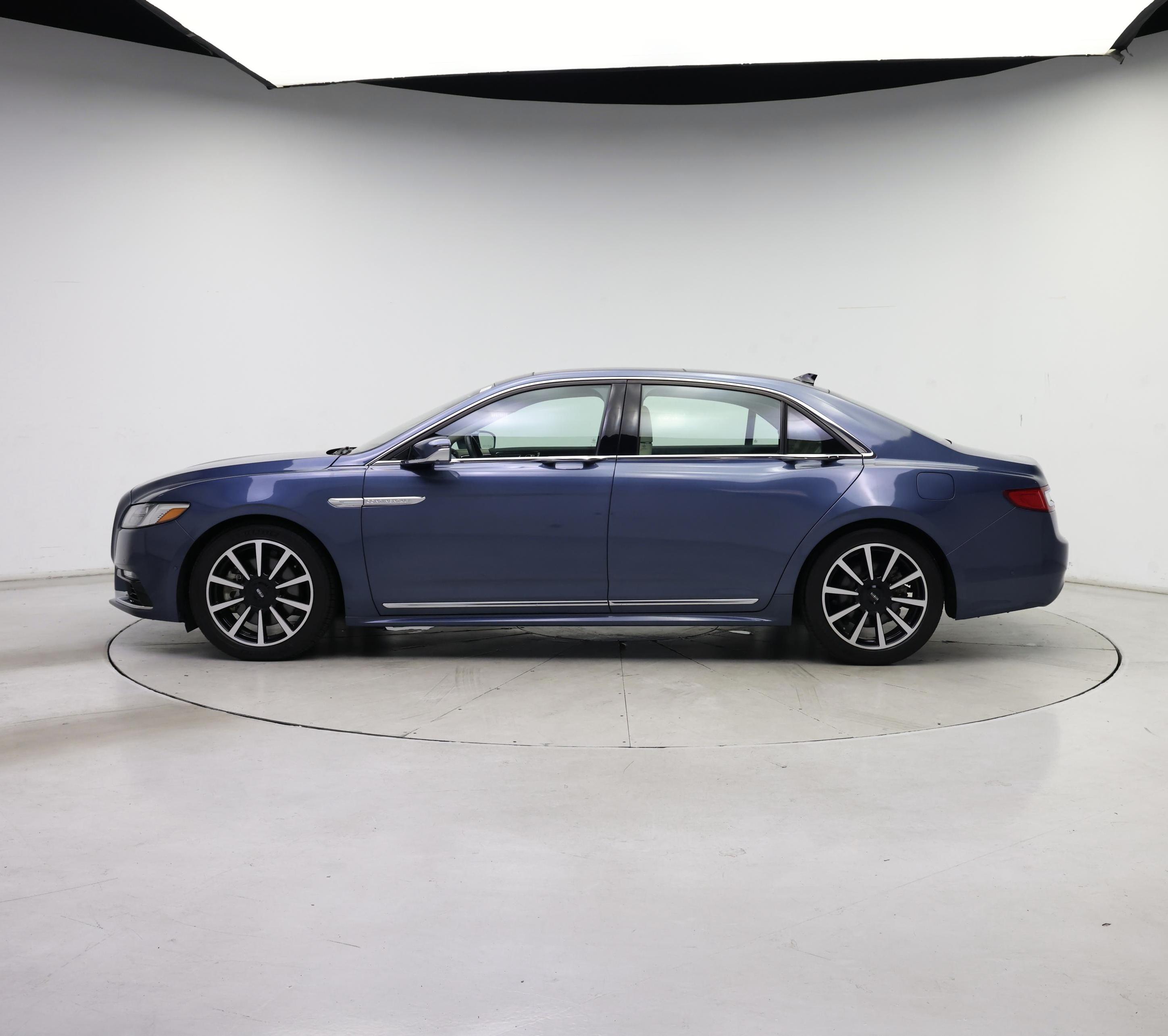 Thumbnail: 2020 Lincoln Continental - 3