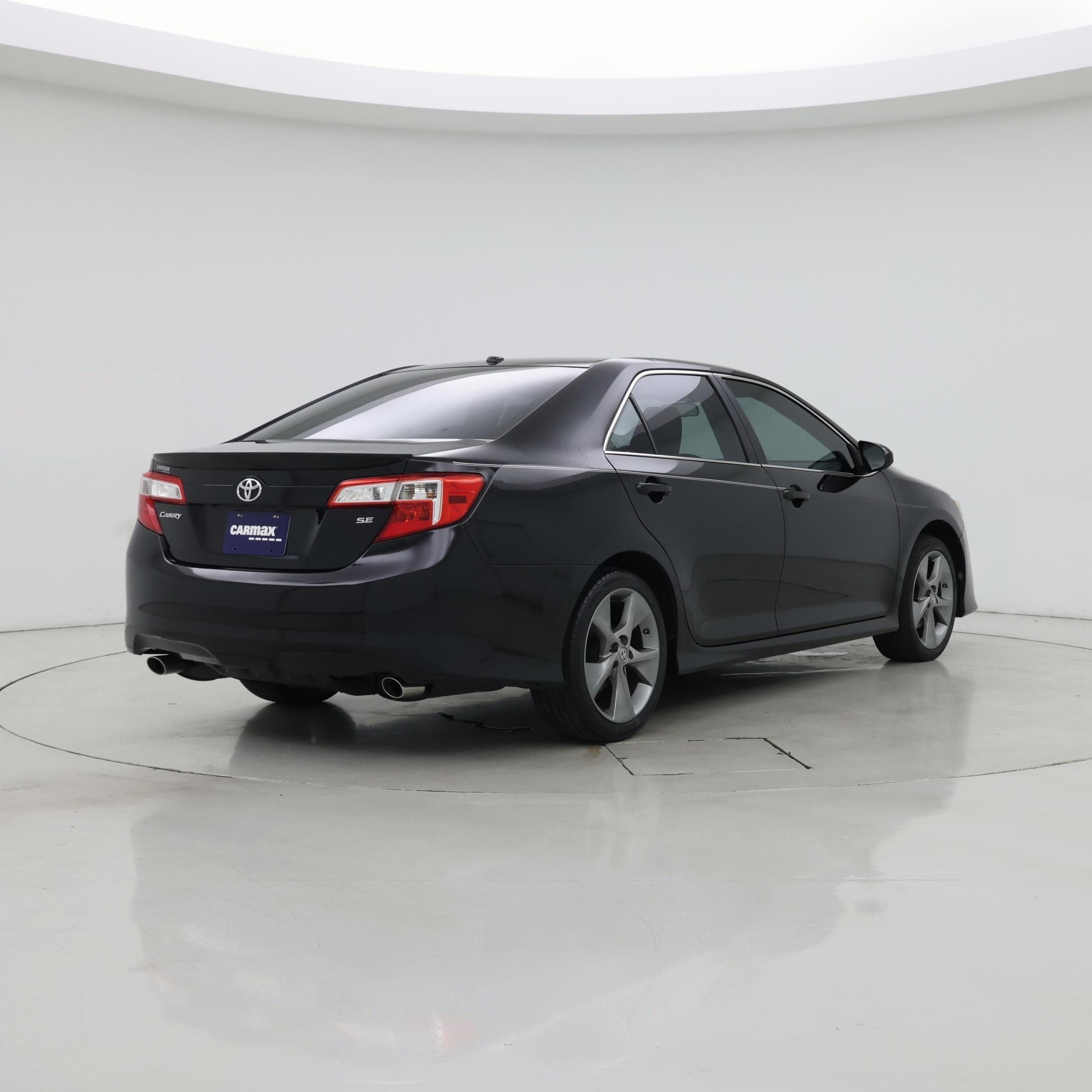 Thumbnail: 2014 Toyota Camry - 8