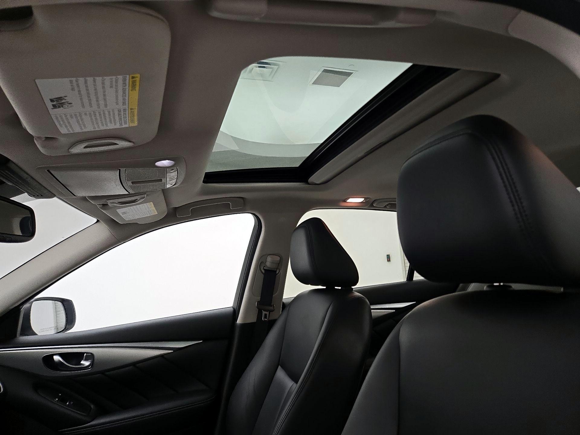 Thumbnail: 2020 INFINITI Q50 - 19