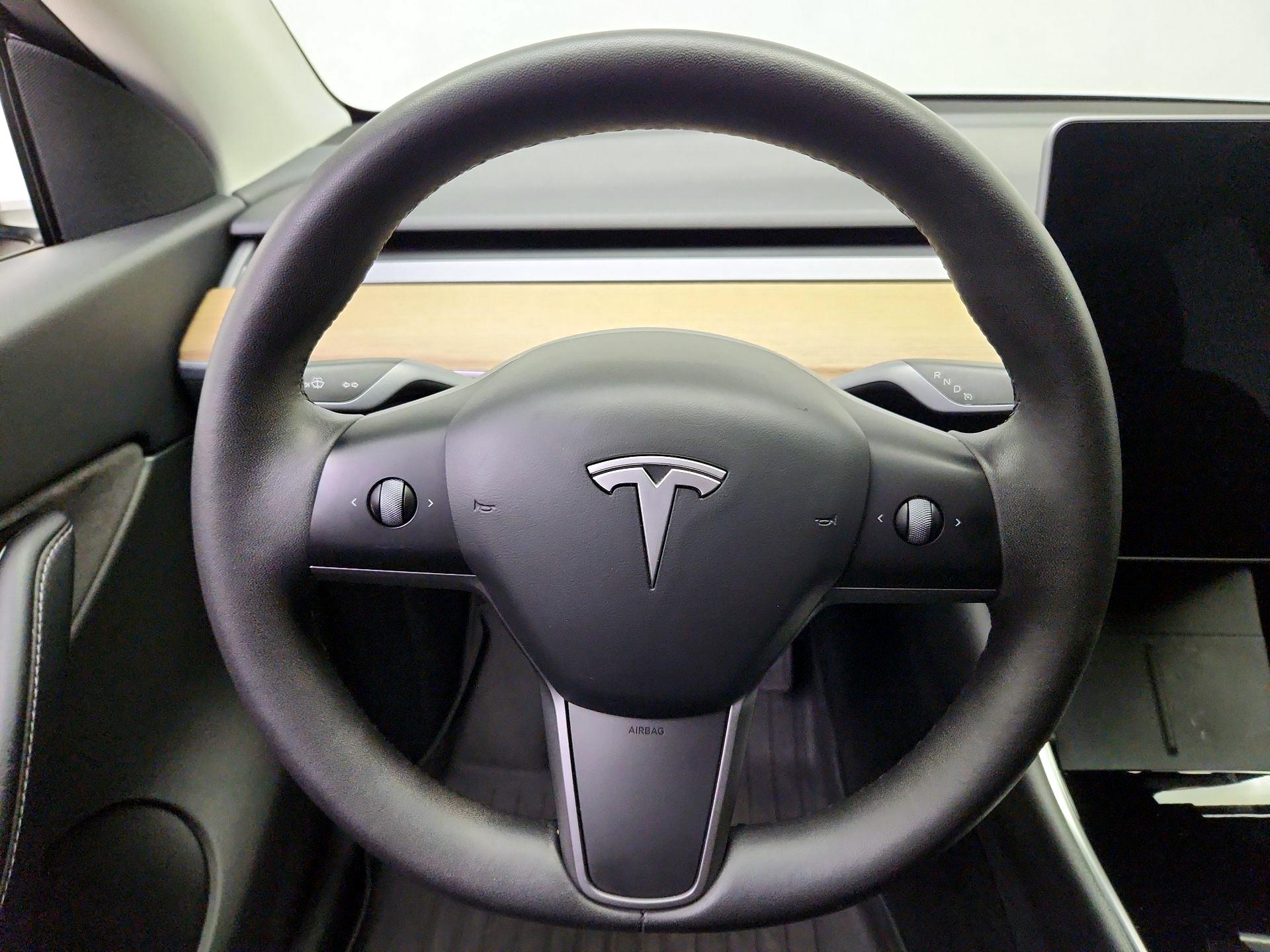 Thumbnail: 2021 Tesla Model Y - 10