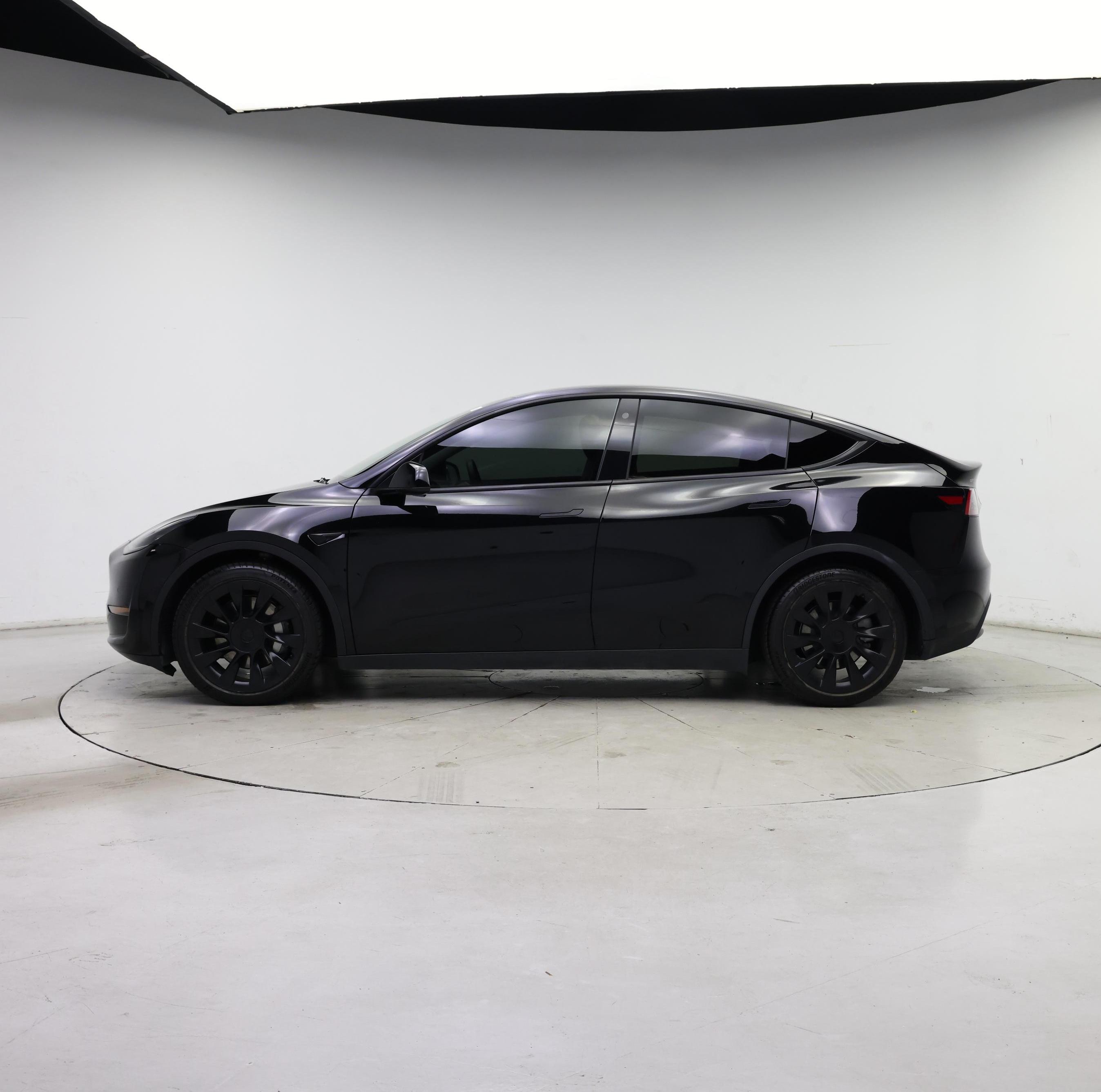 Thumbnail: 2021 Tesla Model Y - 3