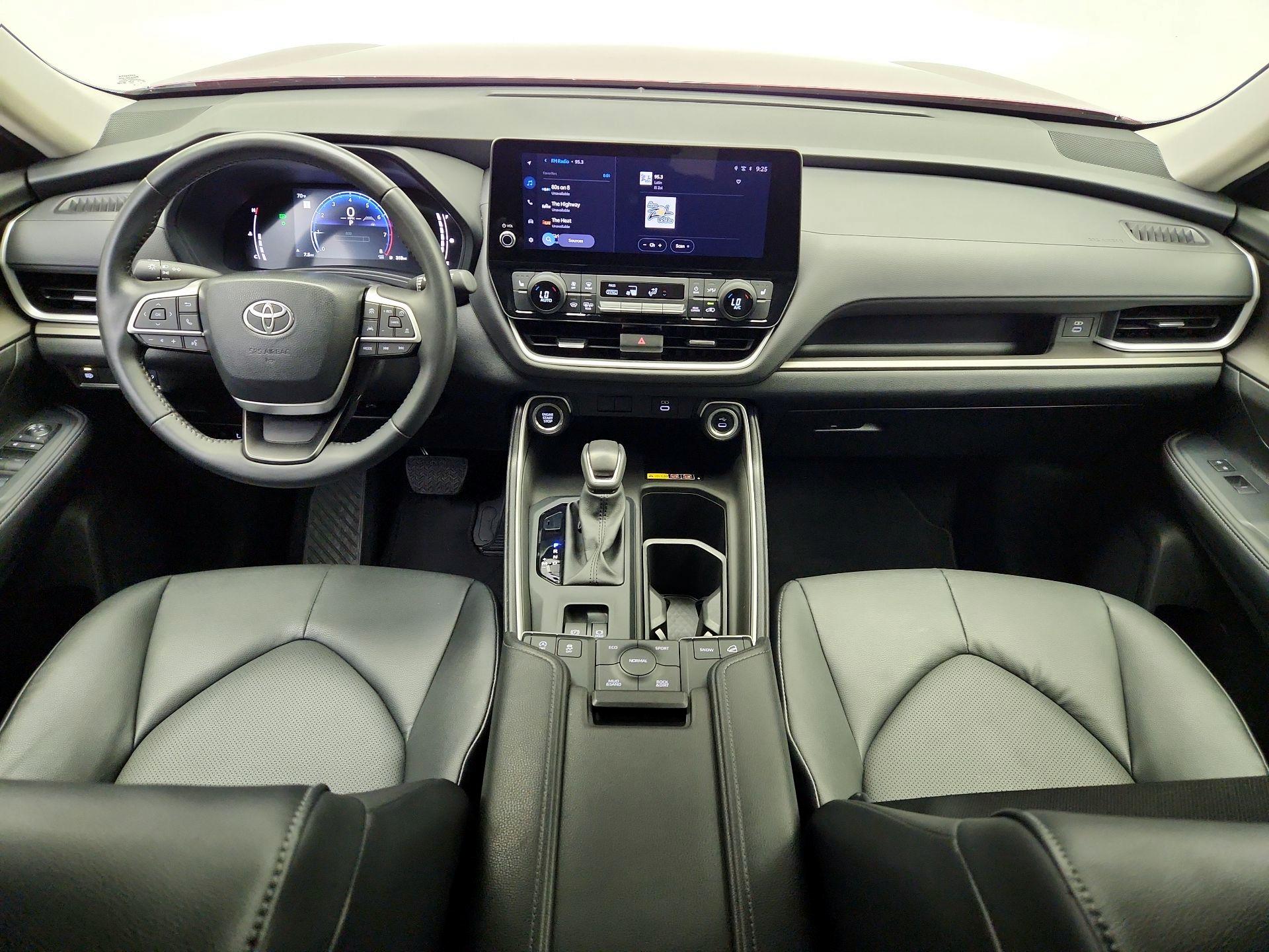 Thumbnail: 2024 Toyota Grand Highlander - 9
