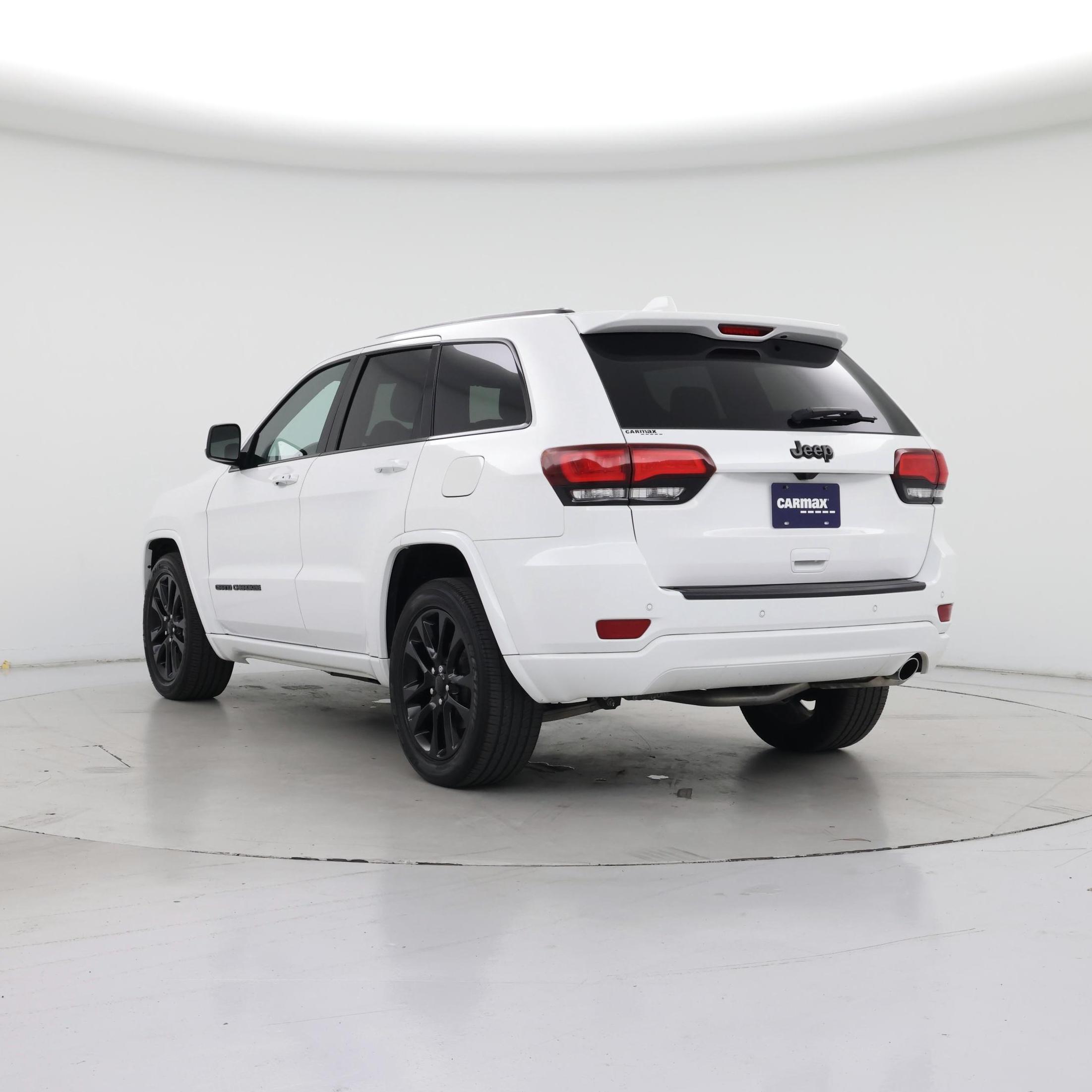 Thumbnail: 2020 Jeep Grand Cherokee - 2