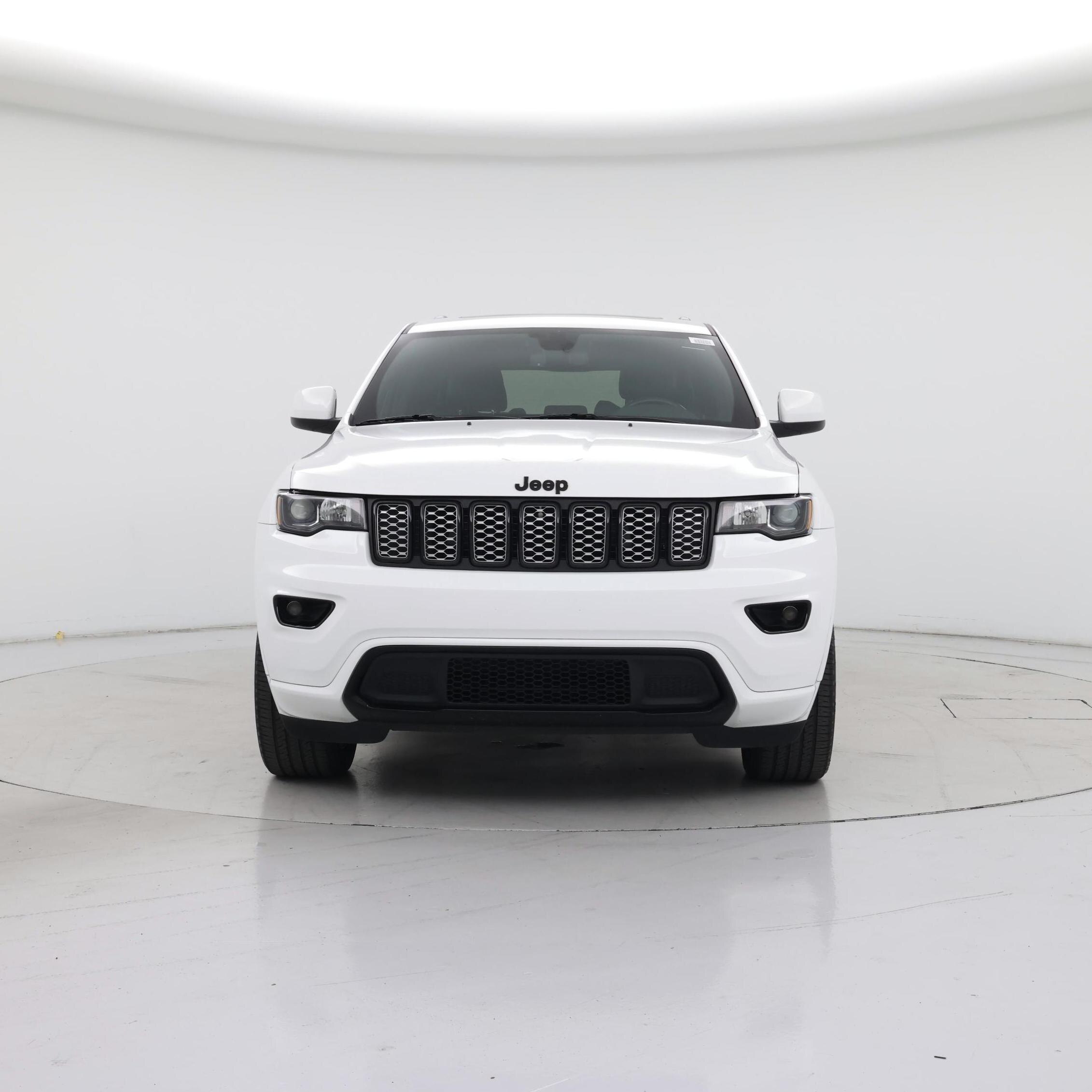 Thumbnail: 2020 Jeep Grand Cherokee - 5