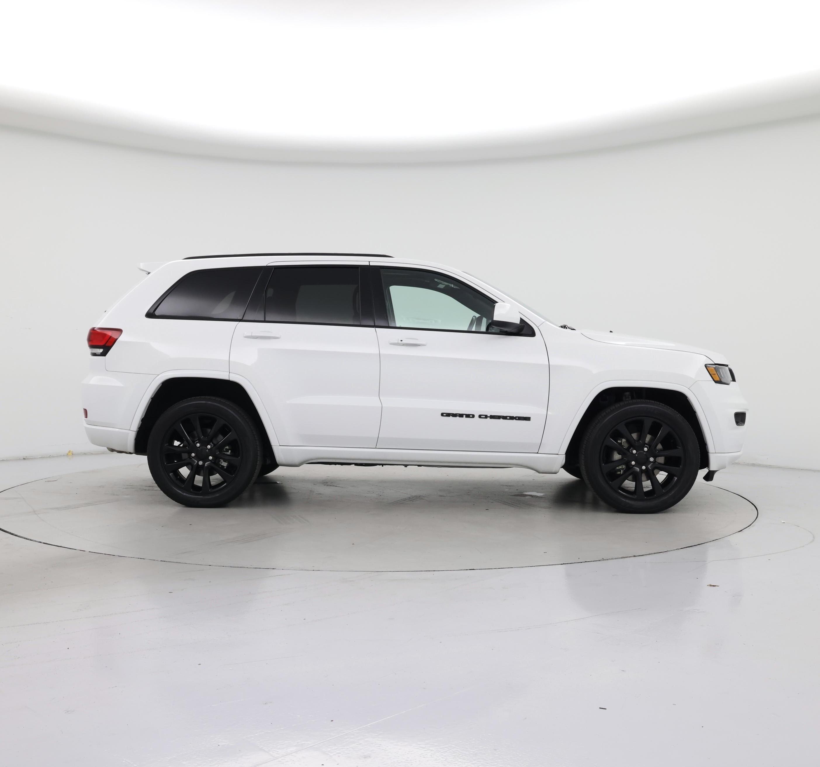 Thumbnail: 2020 Jeep Grand Cherokee - 7