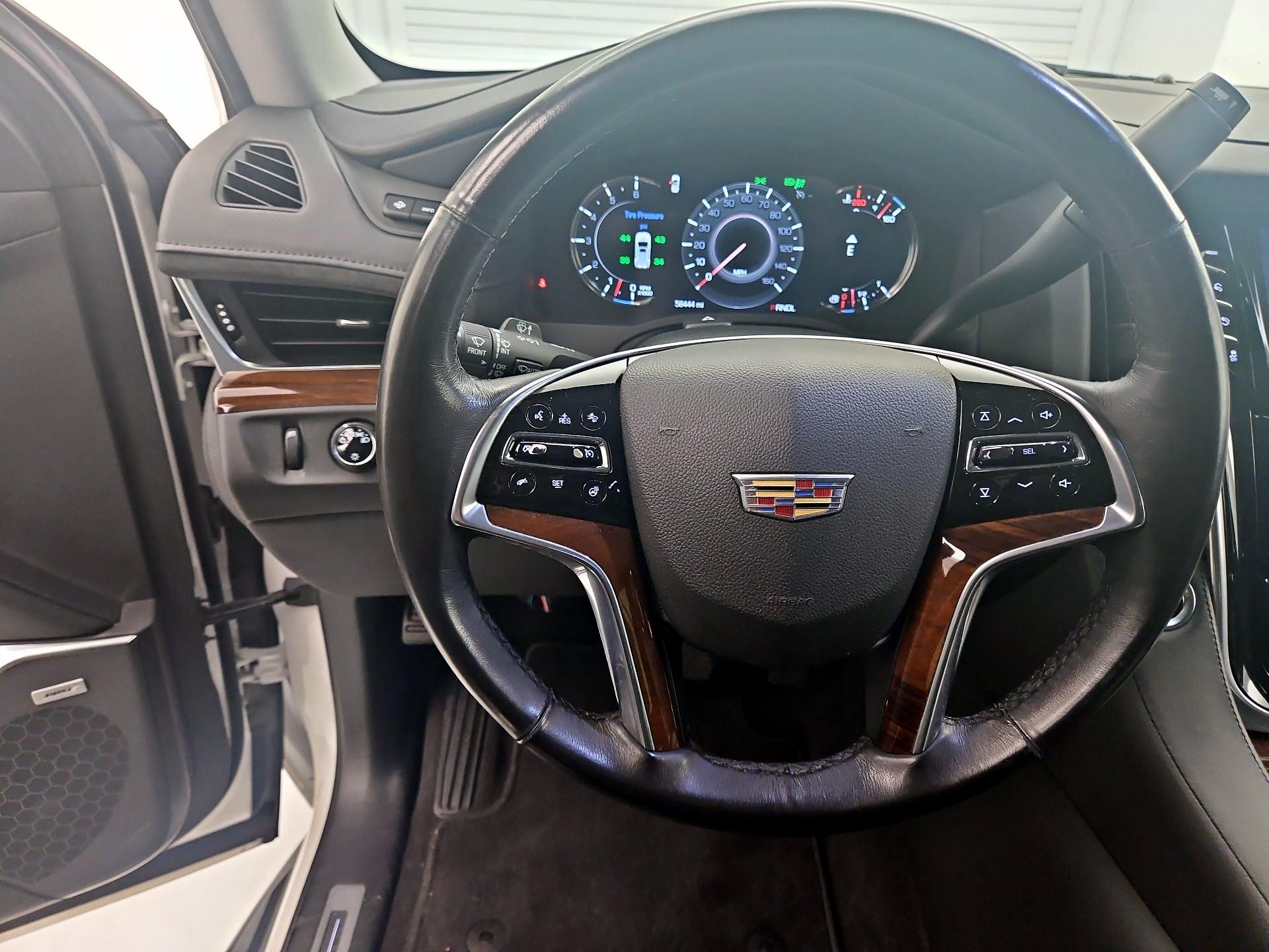 Thumbnail: 2020 Cadillac Escalade - 10