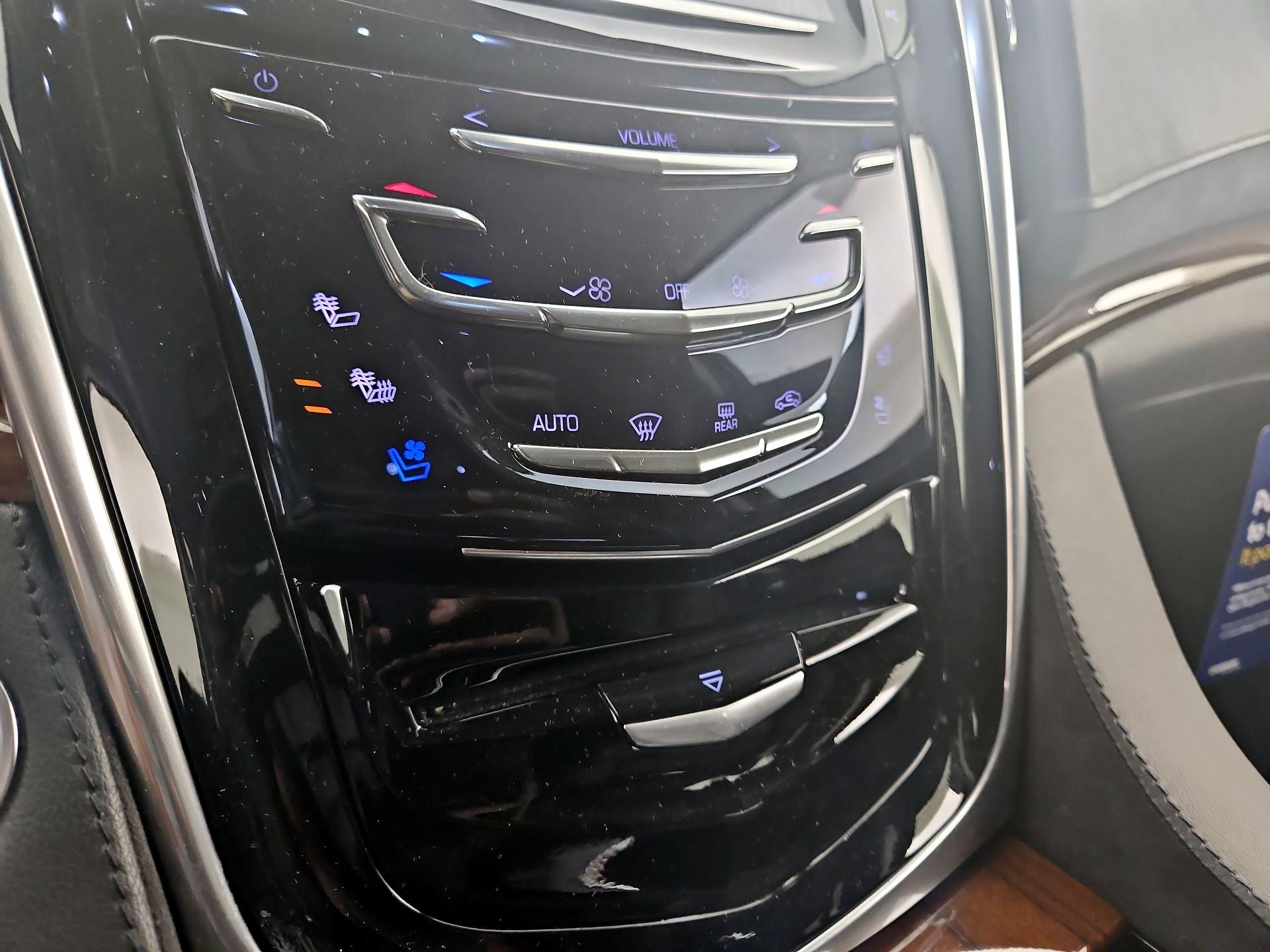 Thumbnail: 2020 Cadillac Escalade - 16
