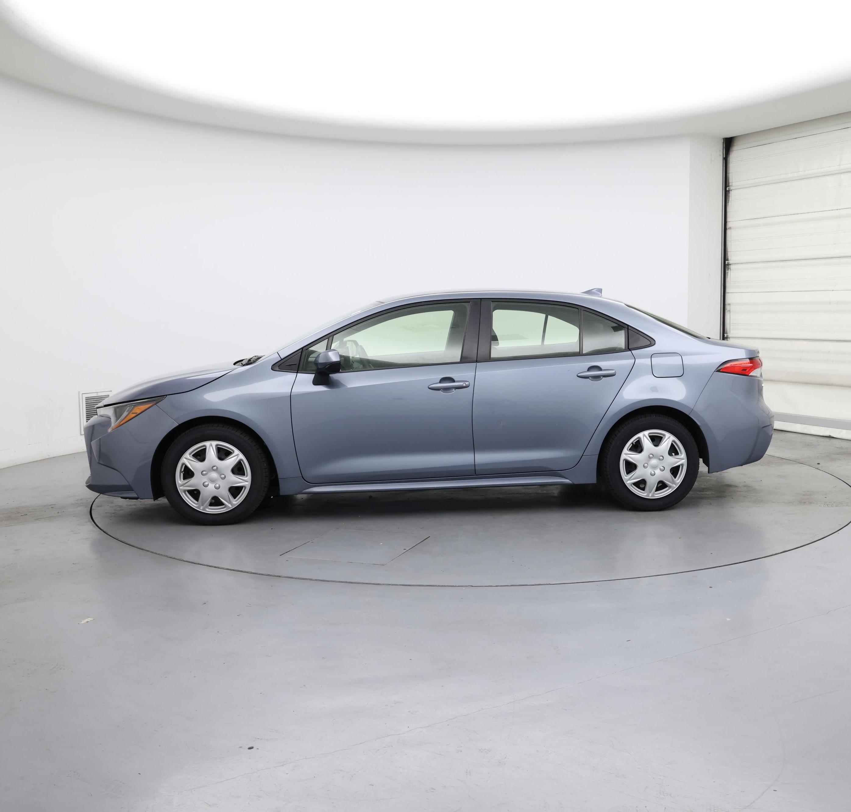 Thumbnail: 2022 Toyota Corolla - 3