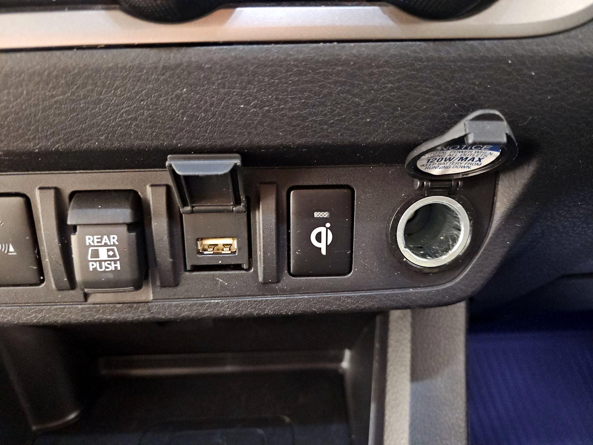 Thumbnail: 2022 Toyota Tacoma - 19