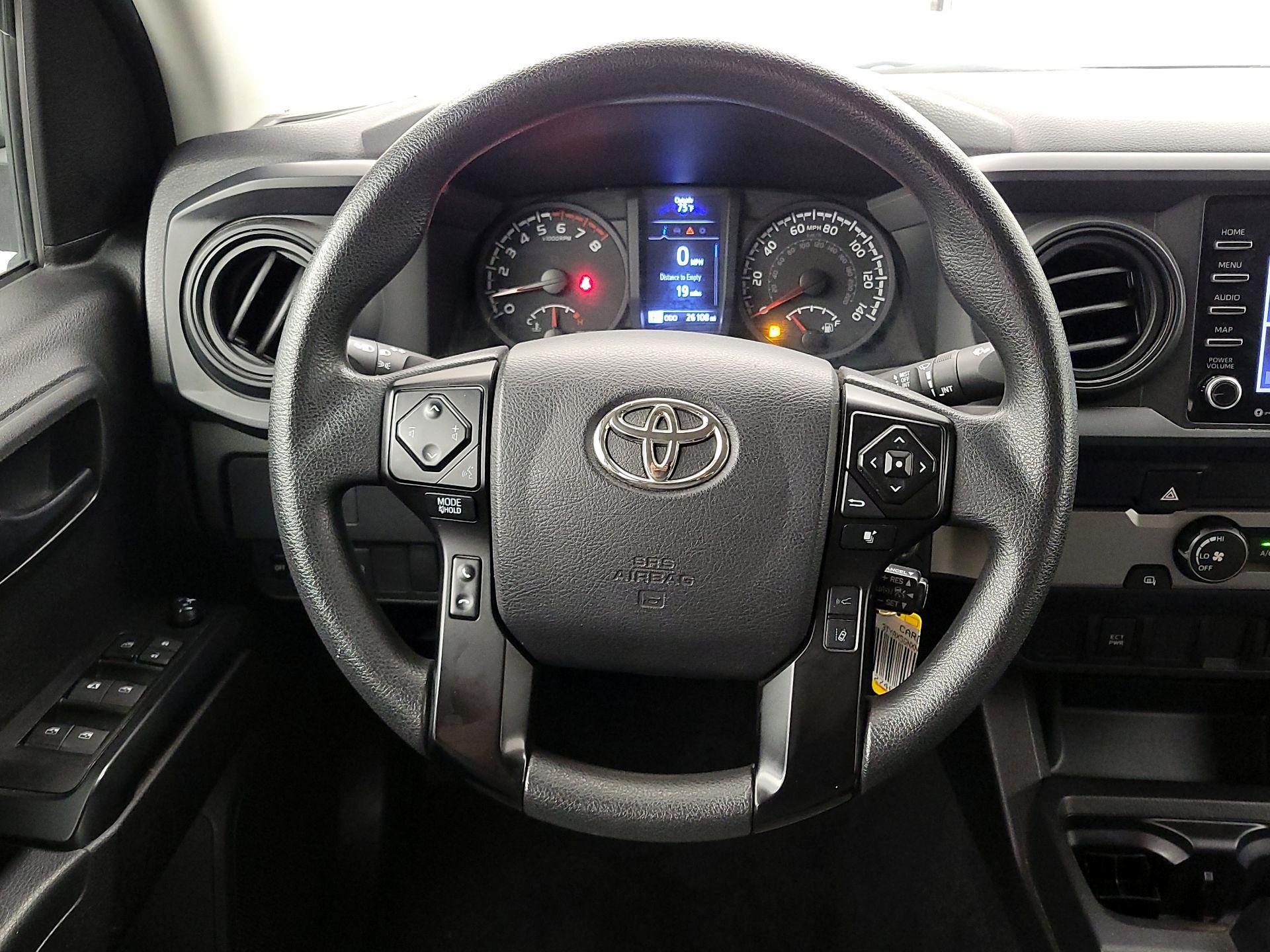 Thumbnail: 2022 Toyota Tacoma - 10