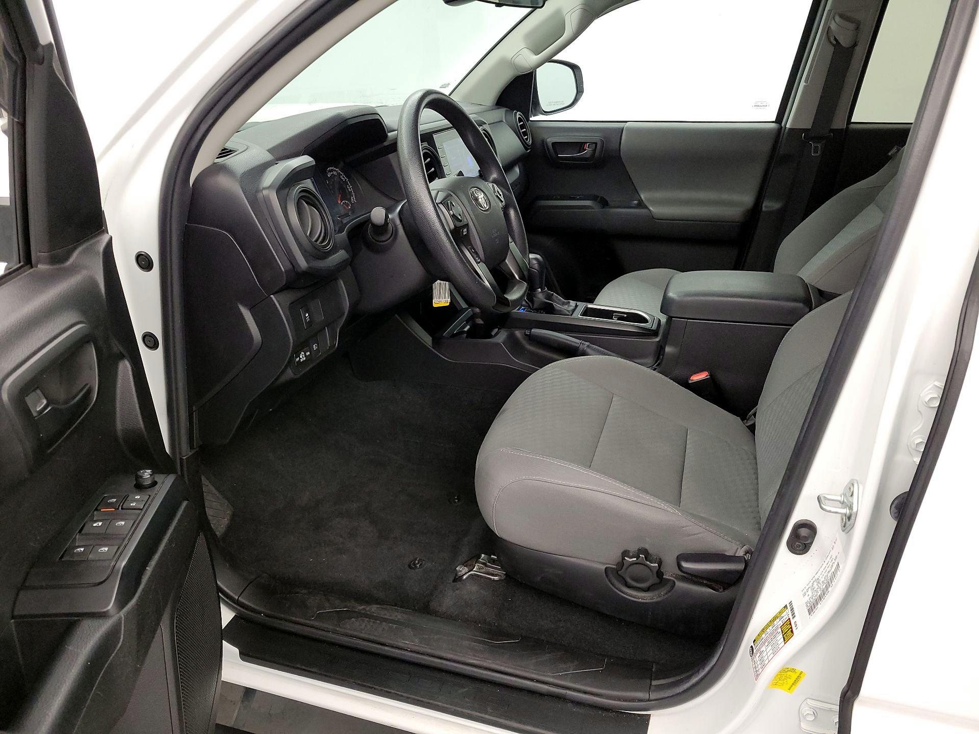 Thumbnail: 2022 Toyota Tacoma - 11