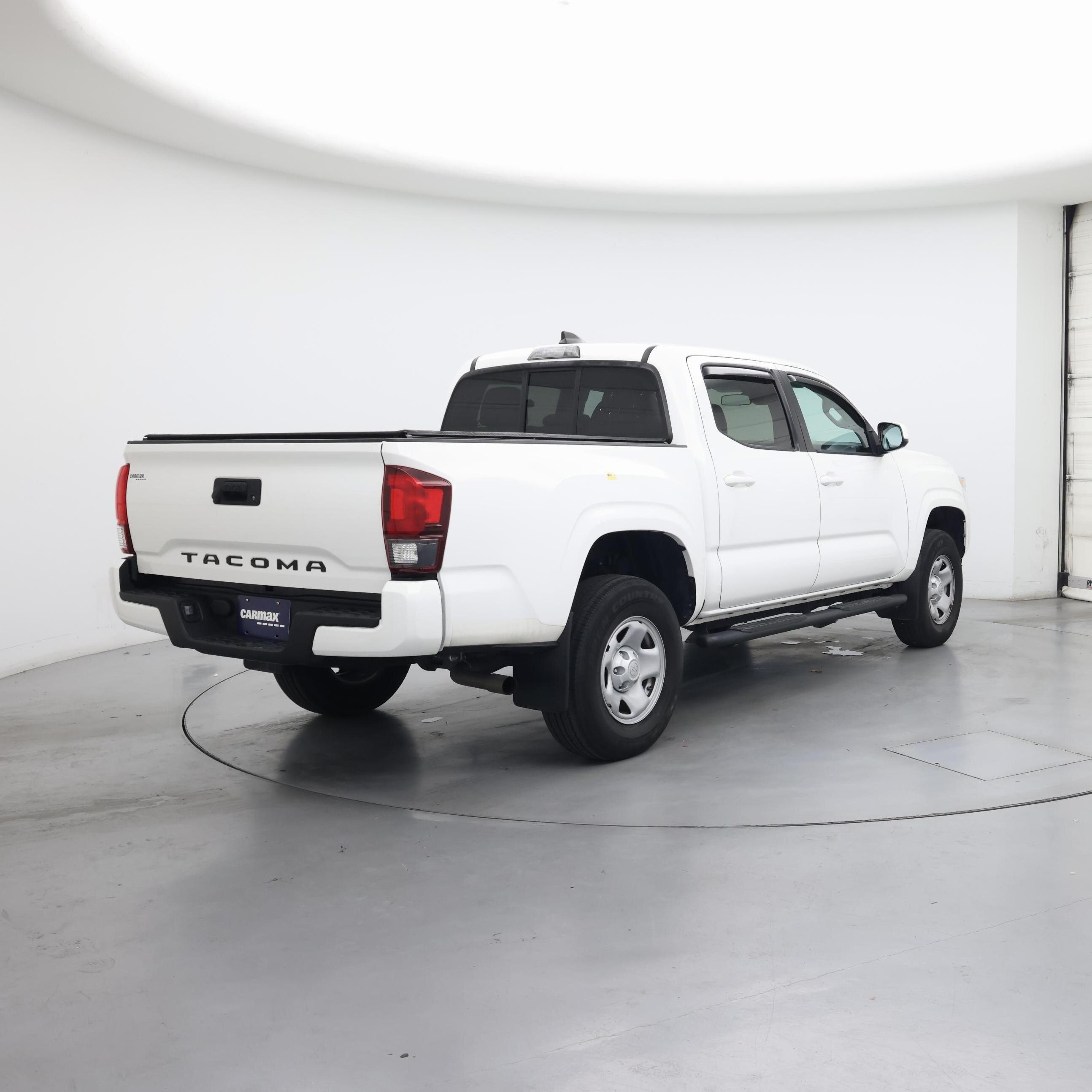 Thumbnail: 2022 Toyota Tacoma - 8