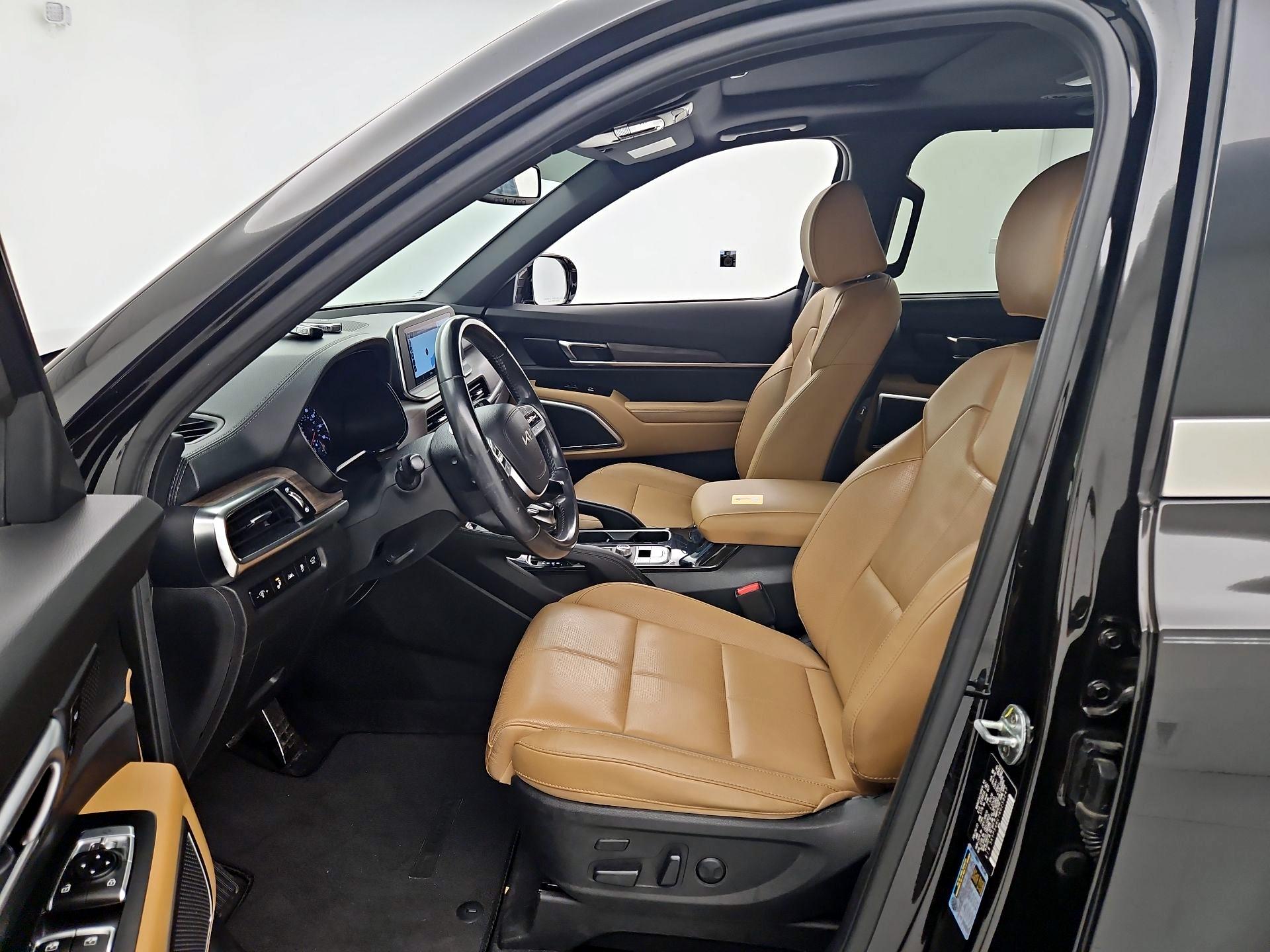 Thumbnail: 2022 Kia Telluride - 11