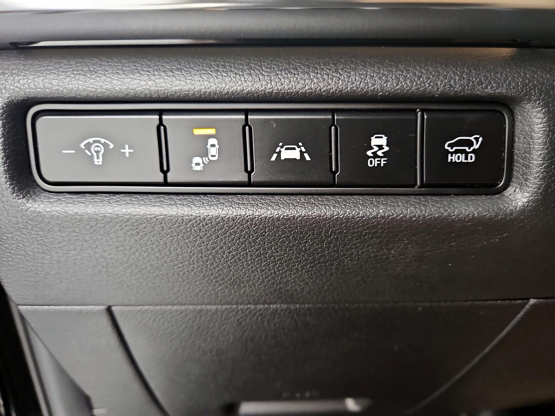 Thumbnail: 2022 Kia Telluride - 13