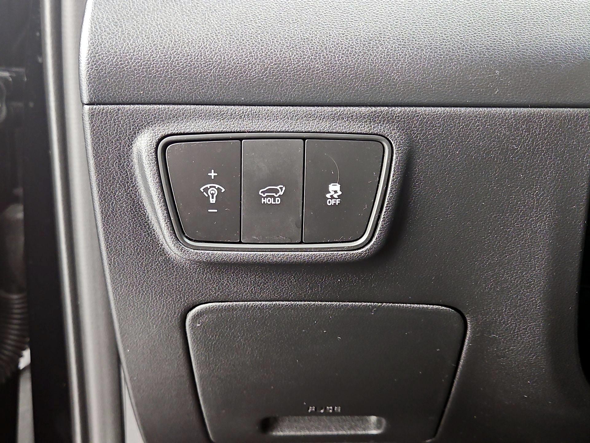 Thumbnail: 2022 Hyundai Tucson - 13