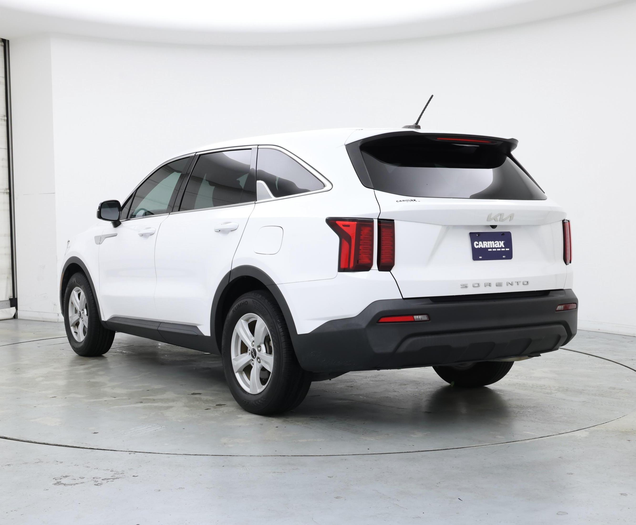 Thumbnail: 2022 Kia Sorento - 2