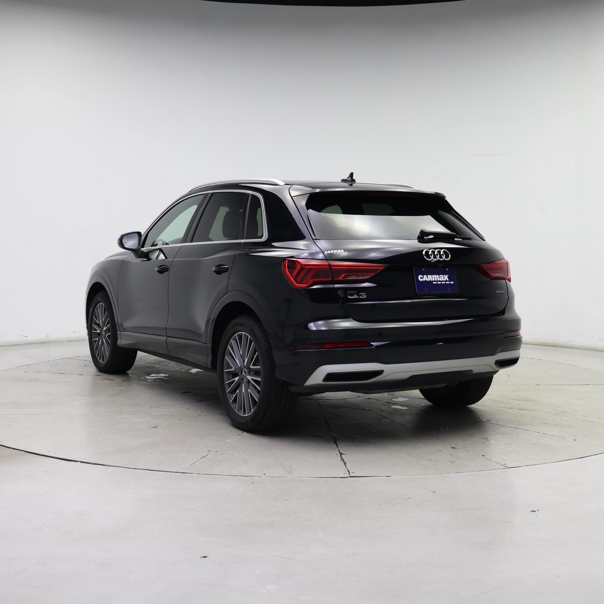 Thumbnail: 2022 Audi Q3 - 2