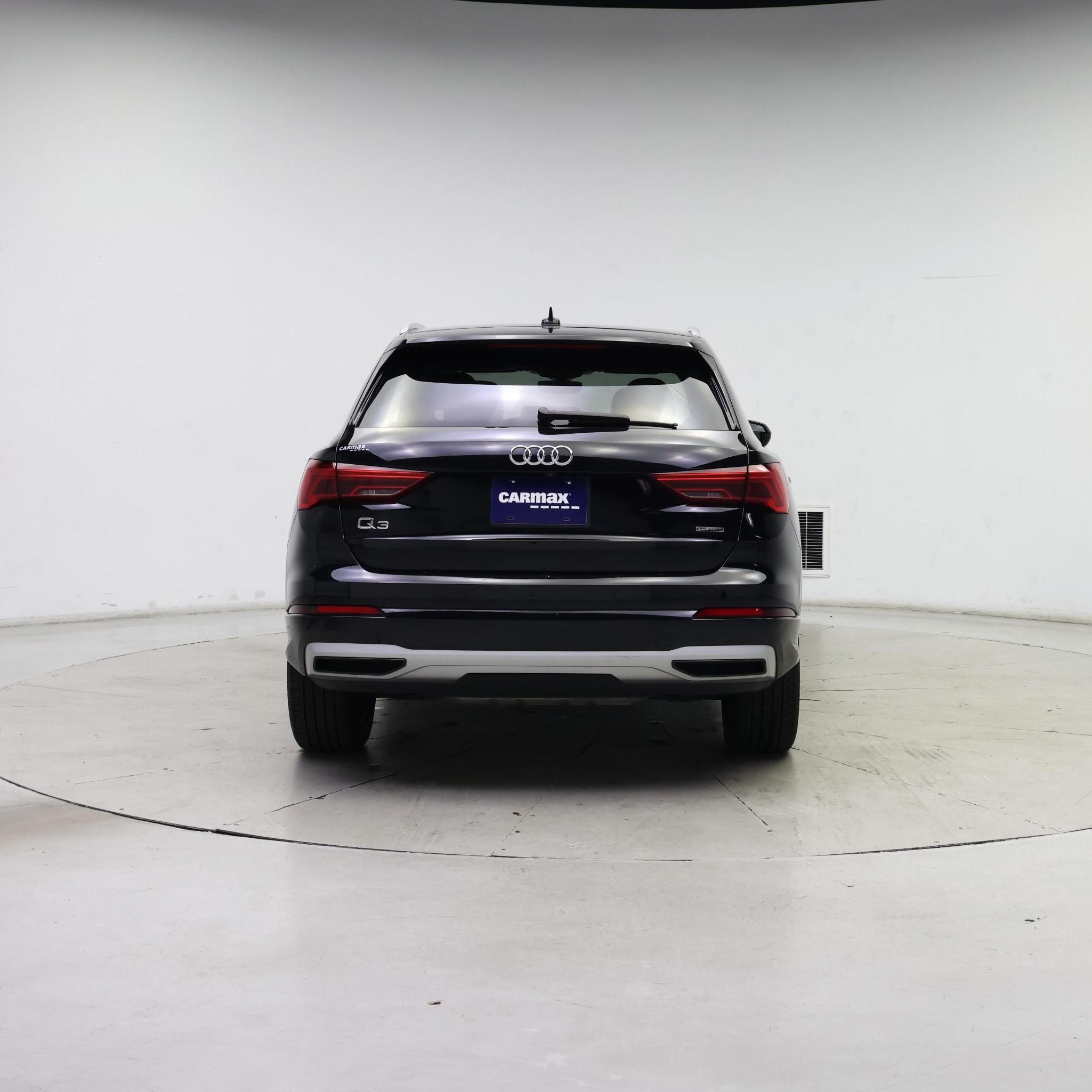 Thumbnail: 2022 Audi Q3 - 6