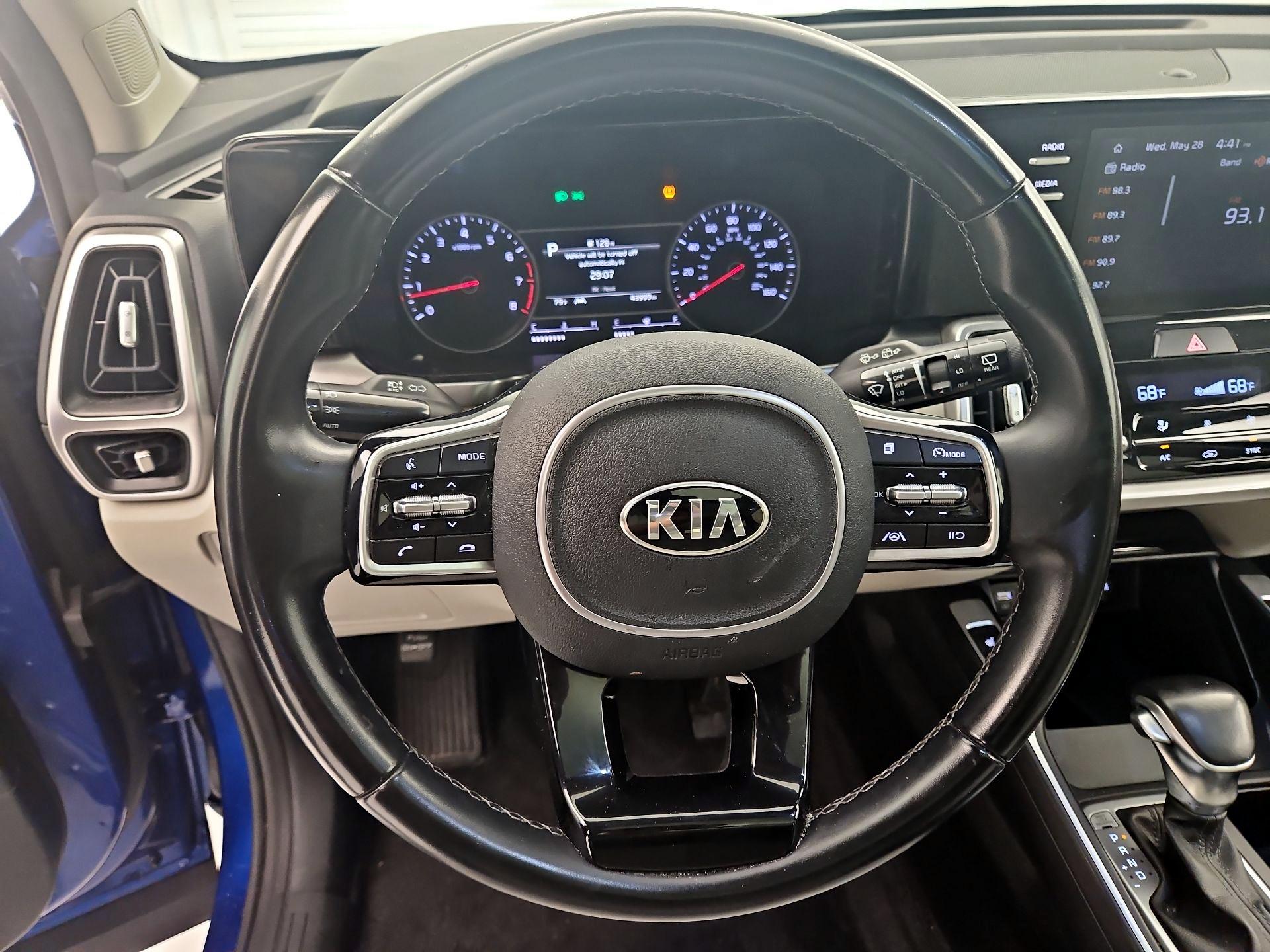 Thumbnail: 2021 Kia Sorento - 10