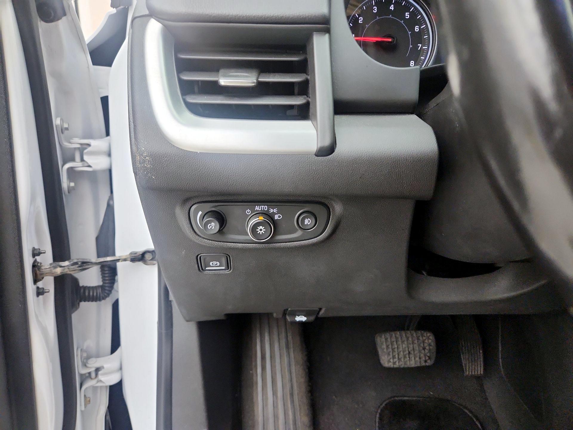Thumbnail: 2021 GMC Terrain - 13