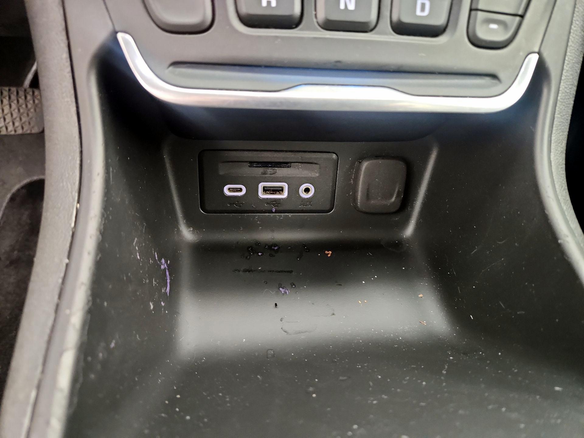 Thumbnail: 2021 GMC Terrain - 19