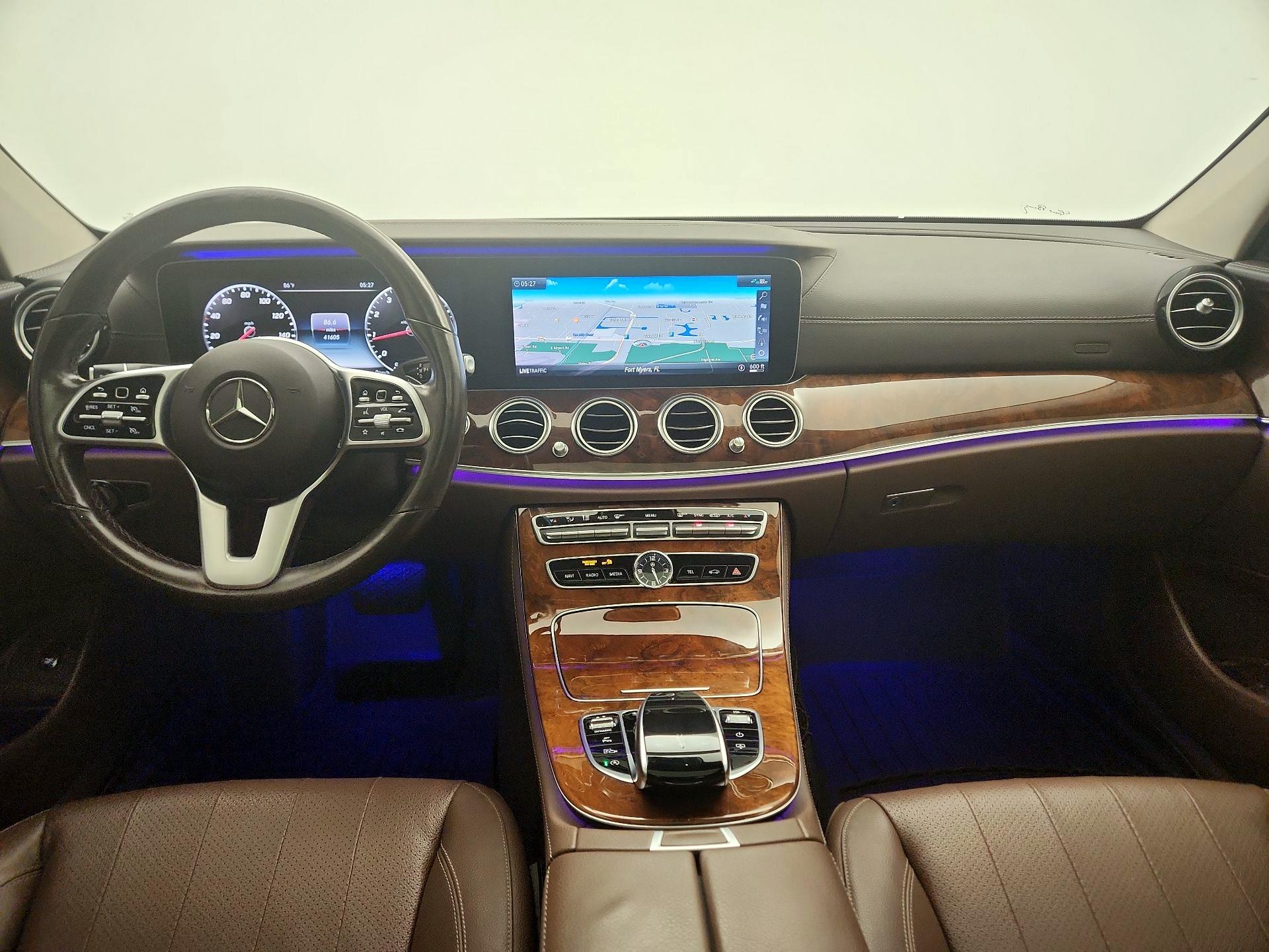 Thumbnail: 2019 Mercedes-Benz E-Class - 9