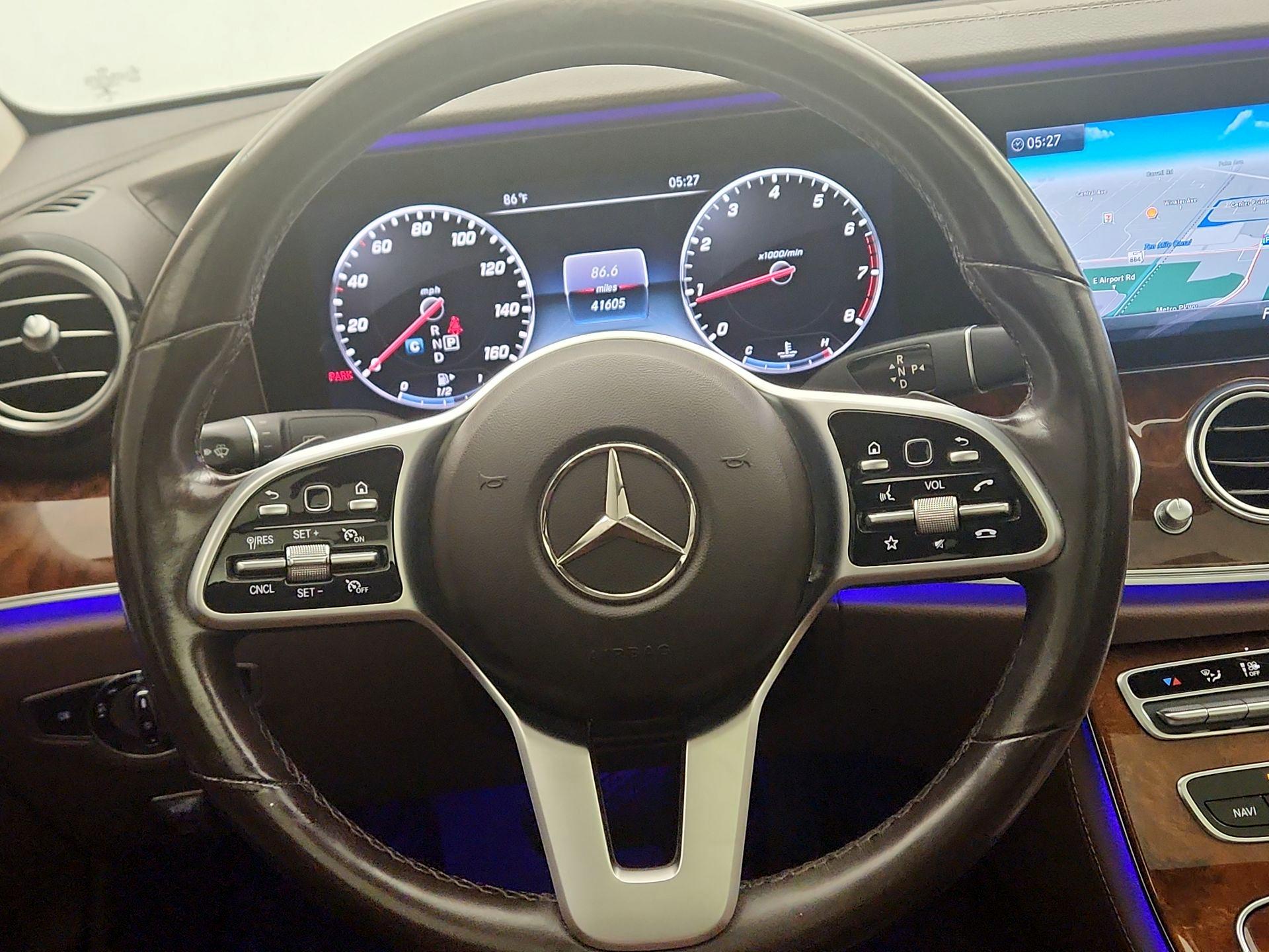 Thumbnail: 2019 Mercedes-Benz E-Class - 10