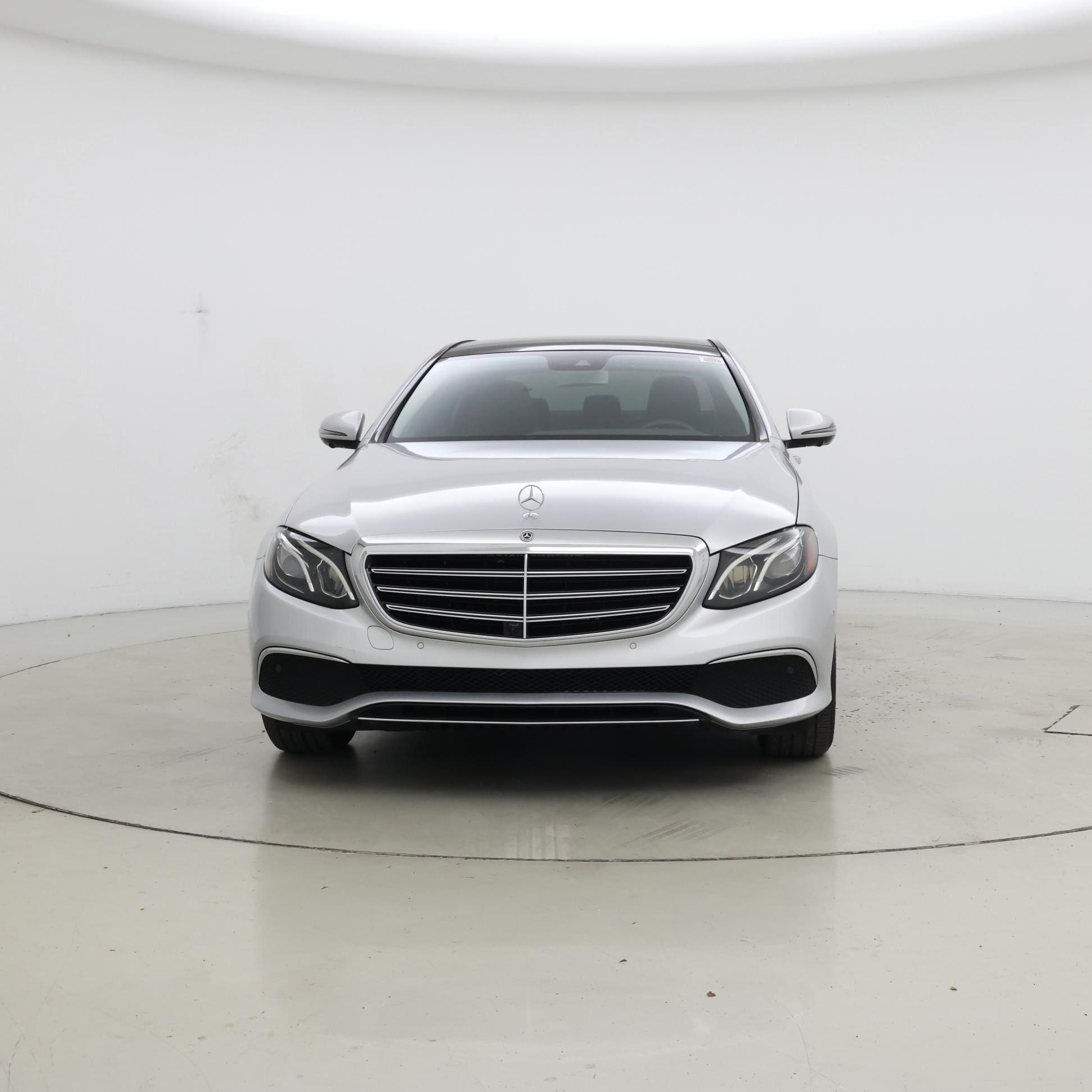 Thumbnail: 2019 Mercedes-Benz E-Class - 5