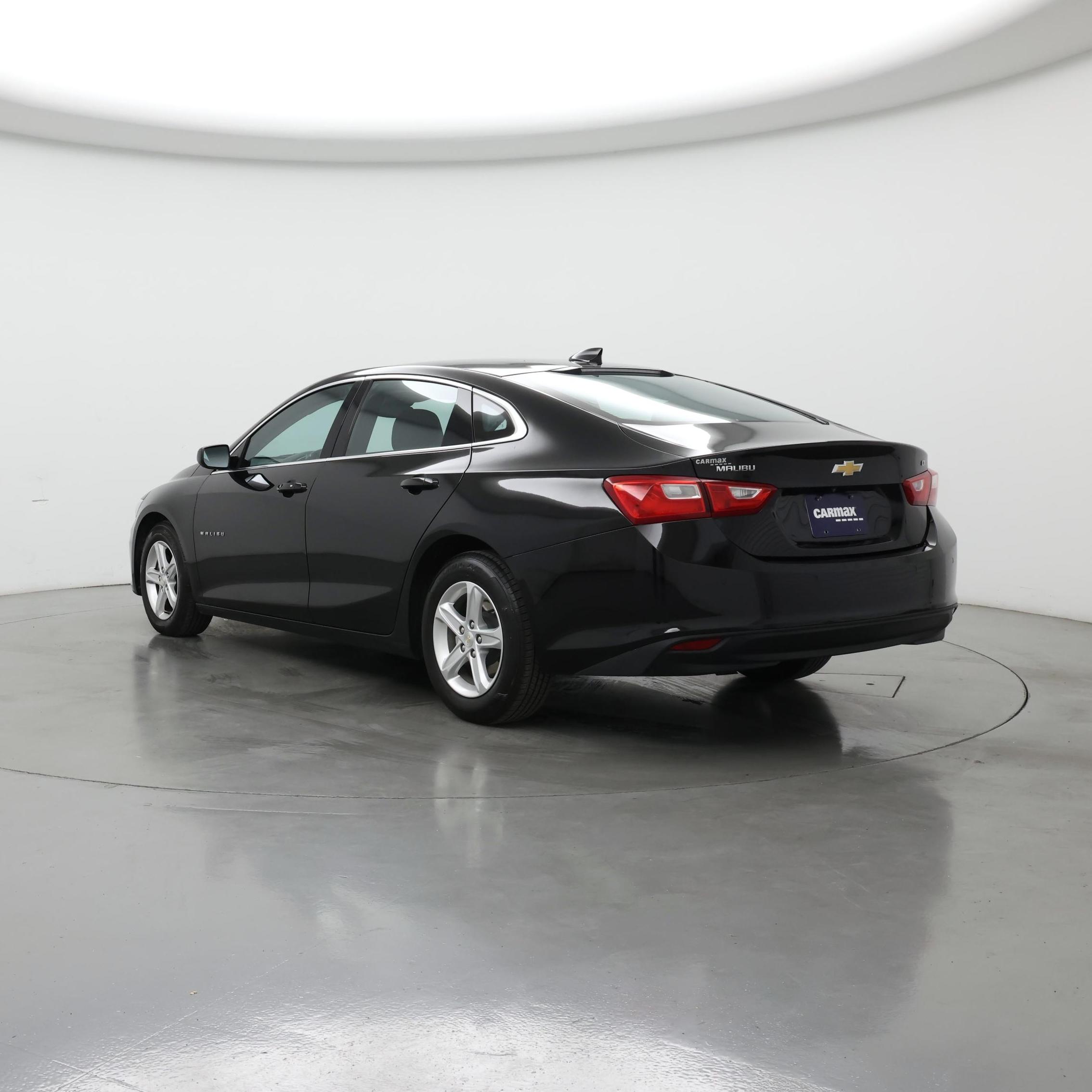 Thumbnail: 2023 Chevrolet Malibu - 2