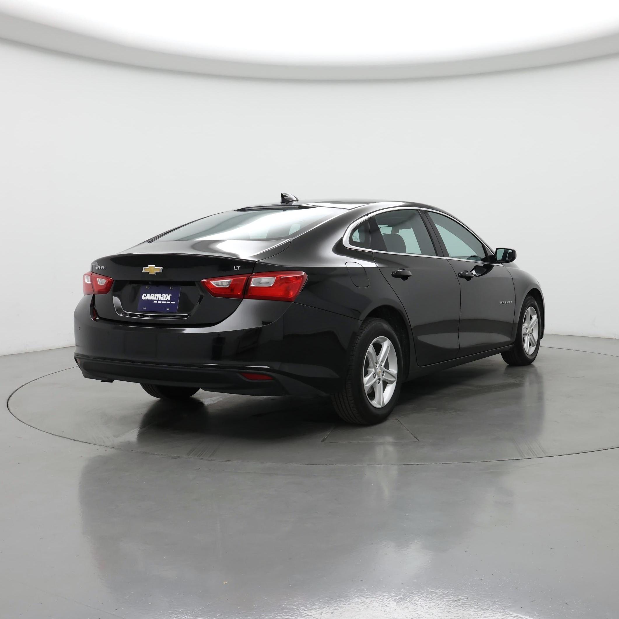 Thumbnail: 2023 Chevrolet Malibu - 8