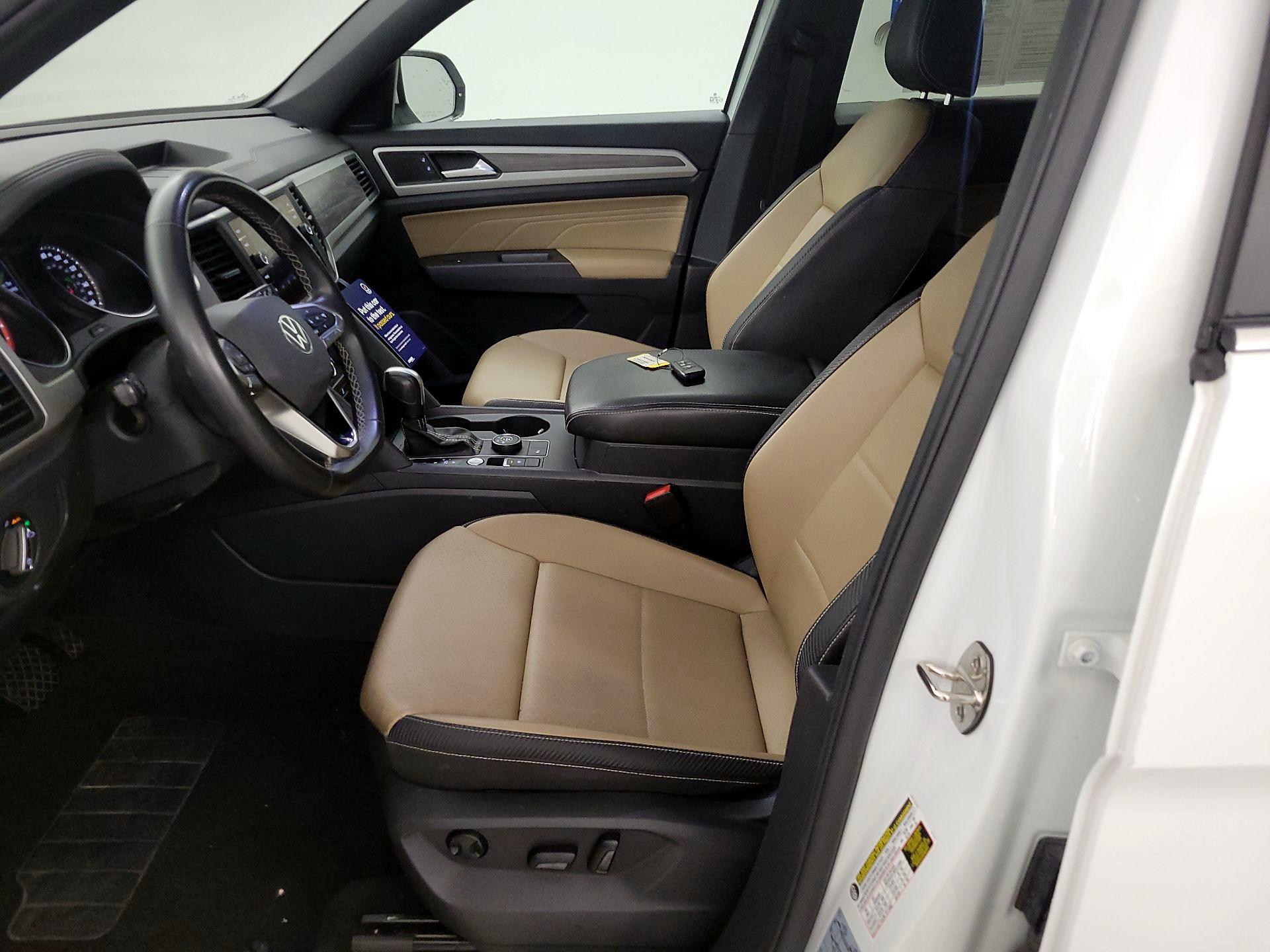 Thumbnail: 2021 Volkswagen Atlas - 9