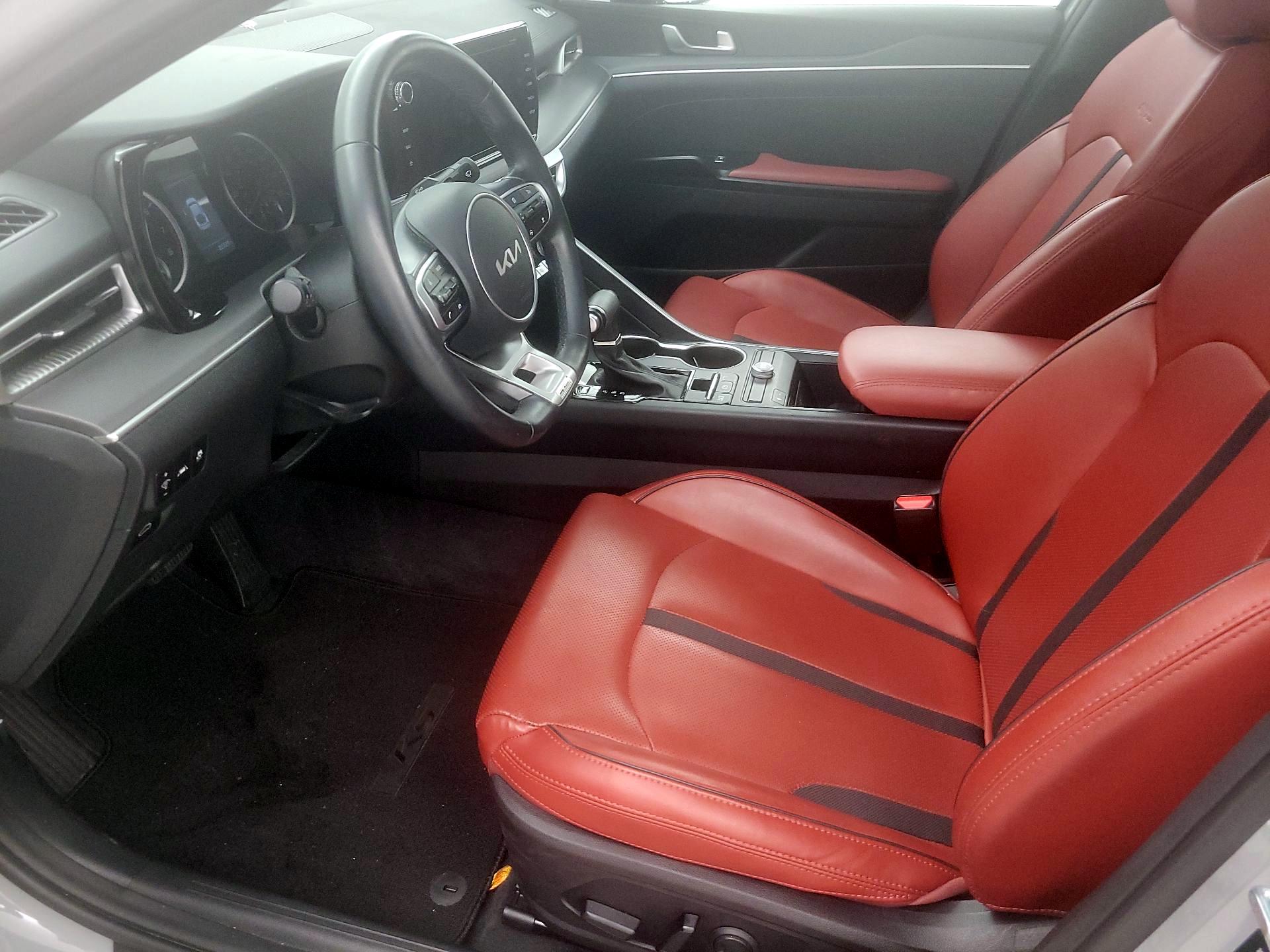 Thumbnail: 2023 Kia K5 - 11